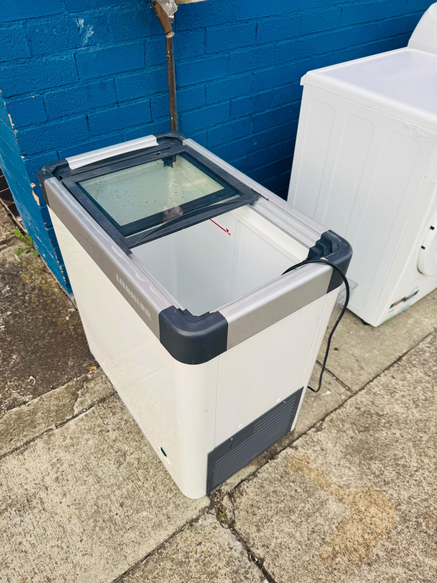 **LIEBHERR CHEST FREEZER**