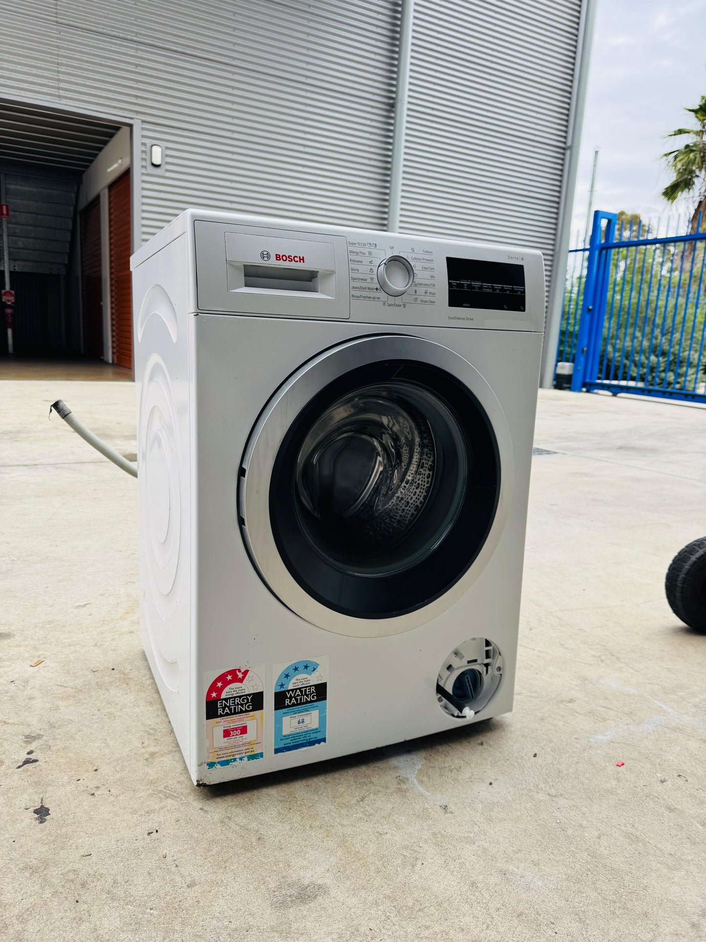 **BOSCH 8KGS FRONT LOADER WASHING MACHINE**
