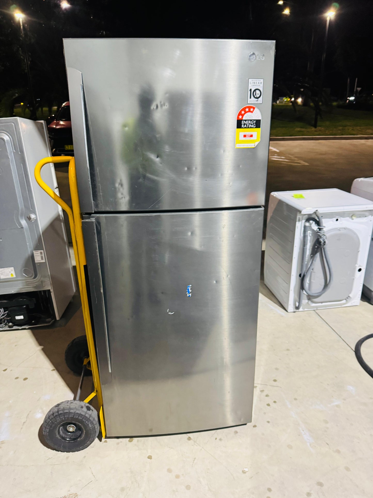 **LG 441 LITRES FRIDGE FREEZER**