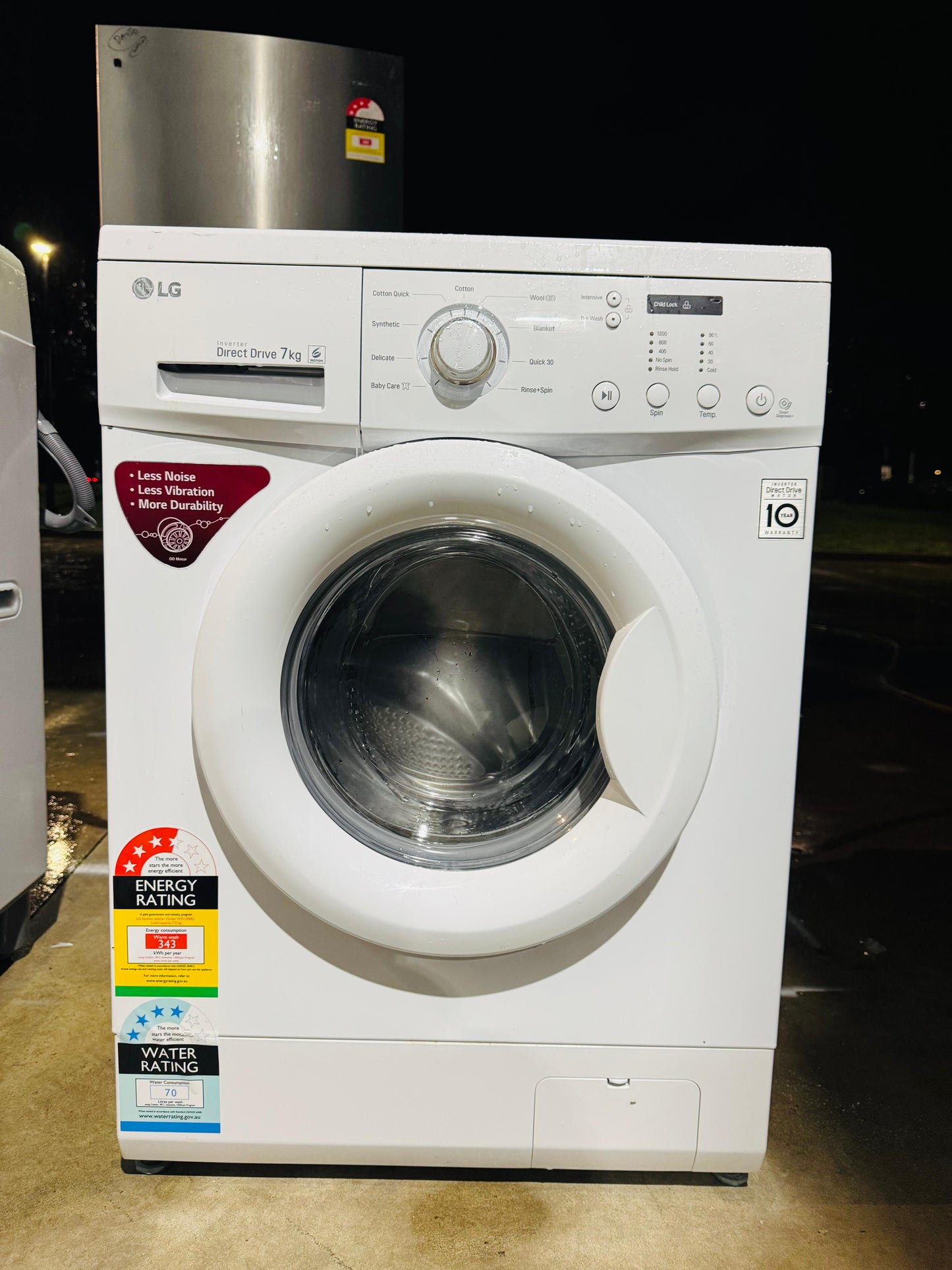 **LG 7KGS FRONT LOADER WASHING MACHINE**