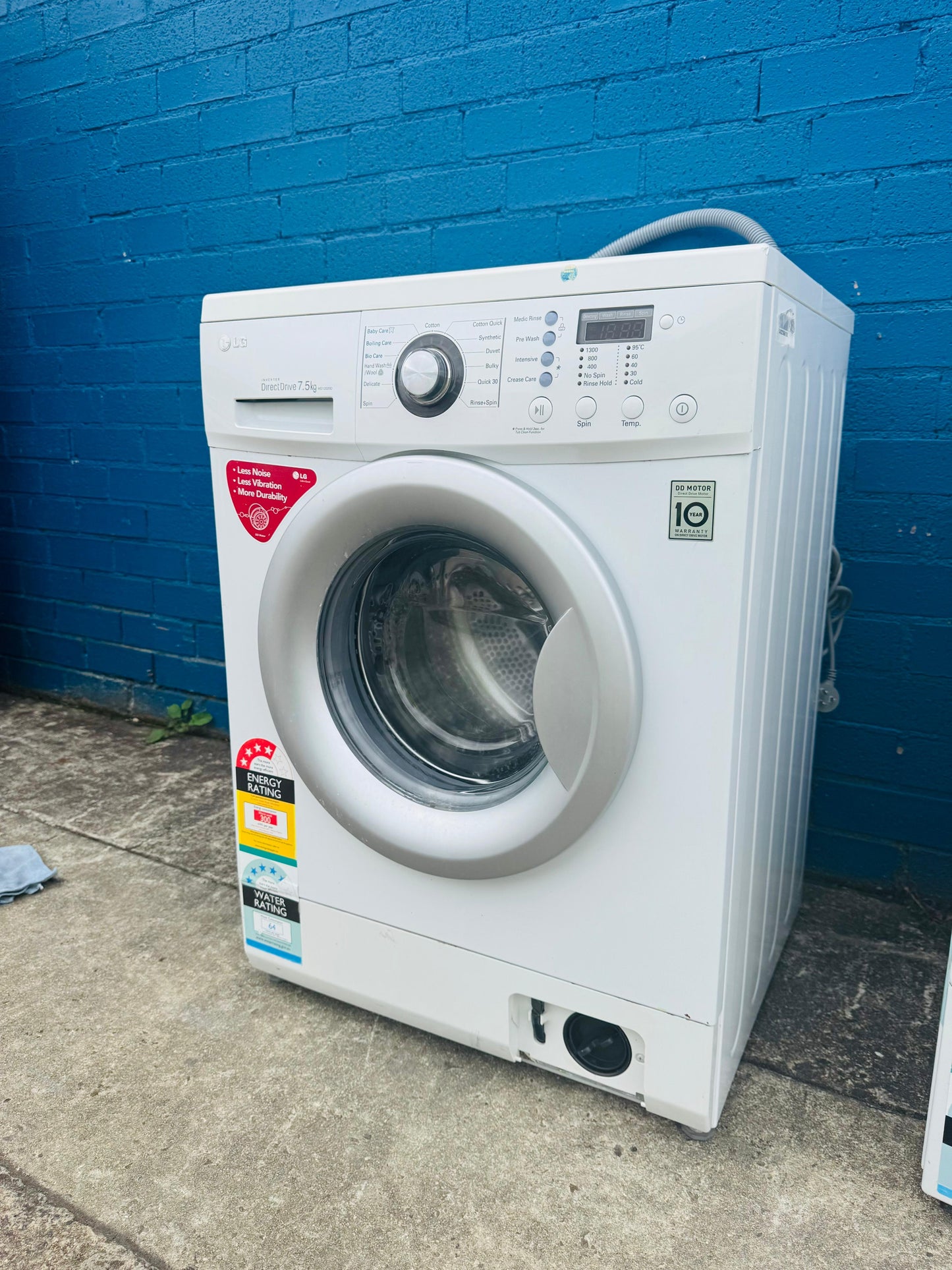 **LG 7.5KGS FRONT LOADER WASHING MACHINE**