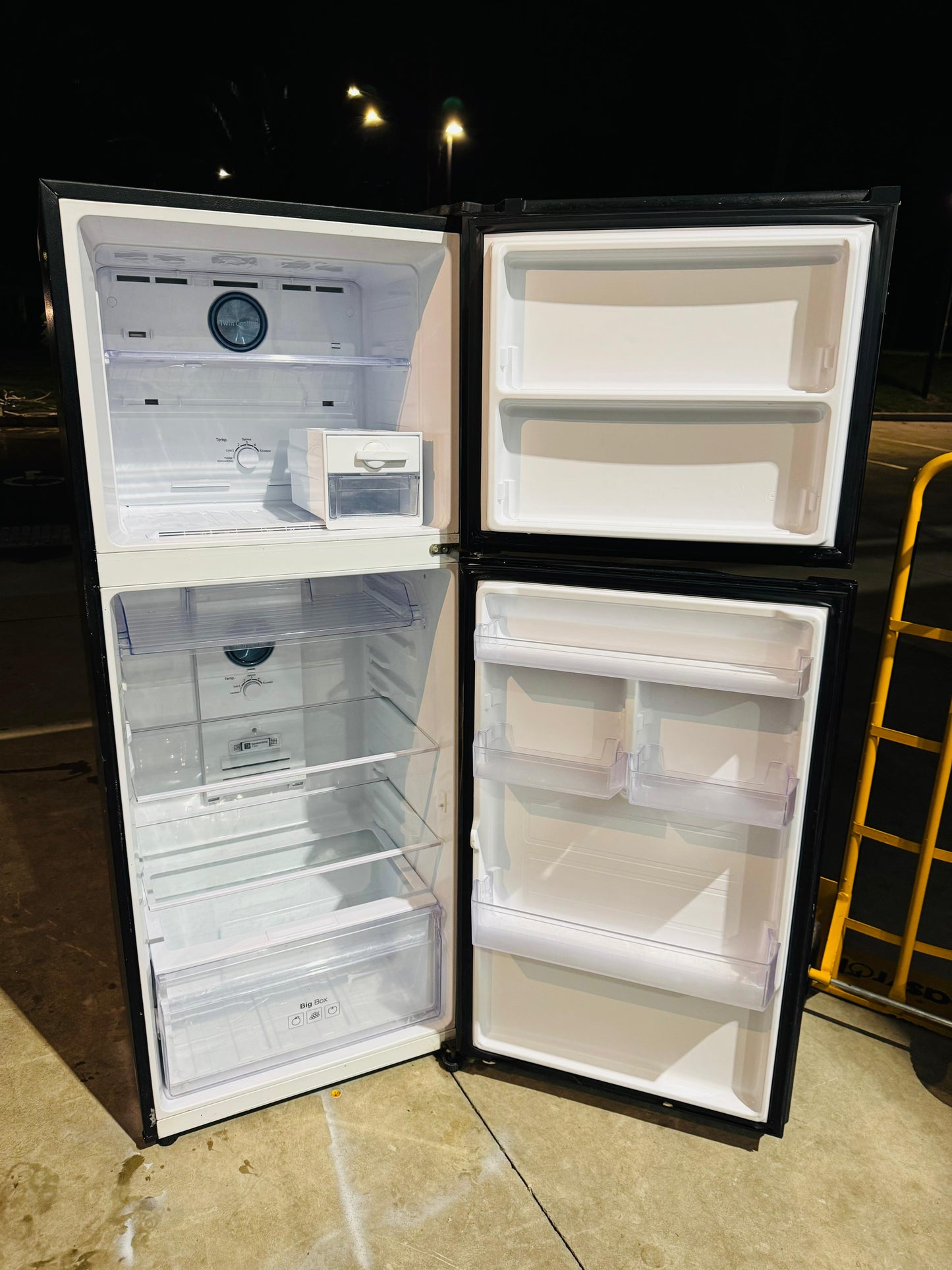 **SAMSUNG 400 LITRES FRIDGE FREEZER**
