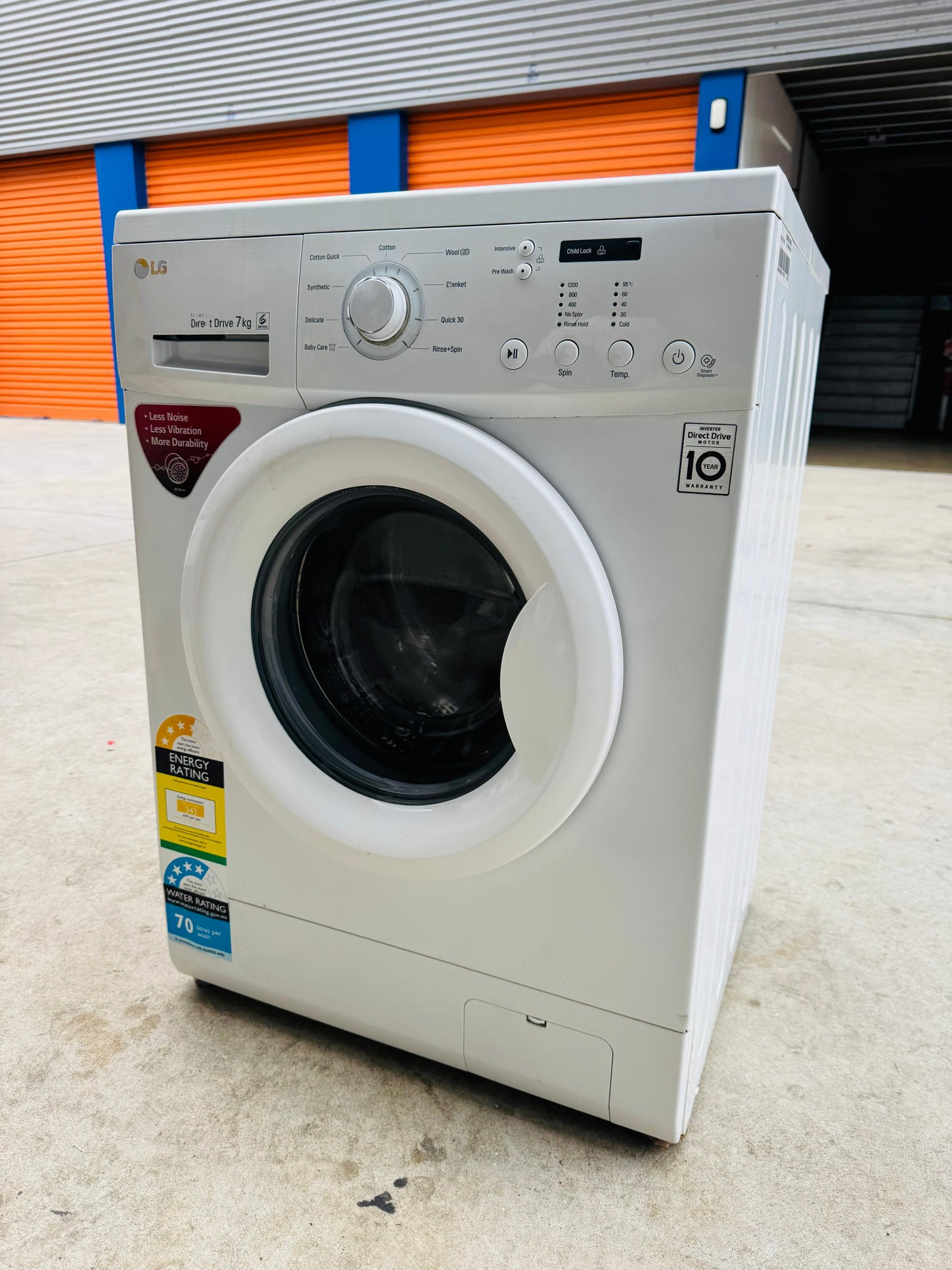 **LG 7KGS FRONT LOADER WASHING MACHINE**