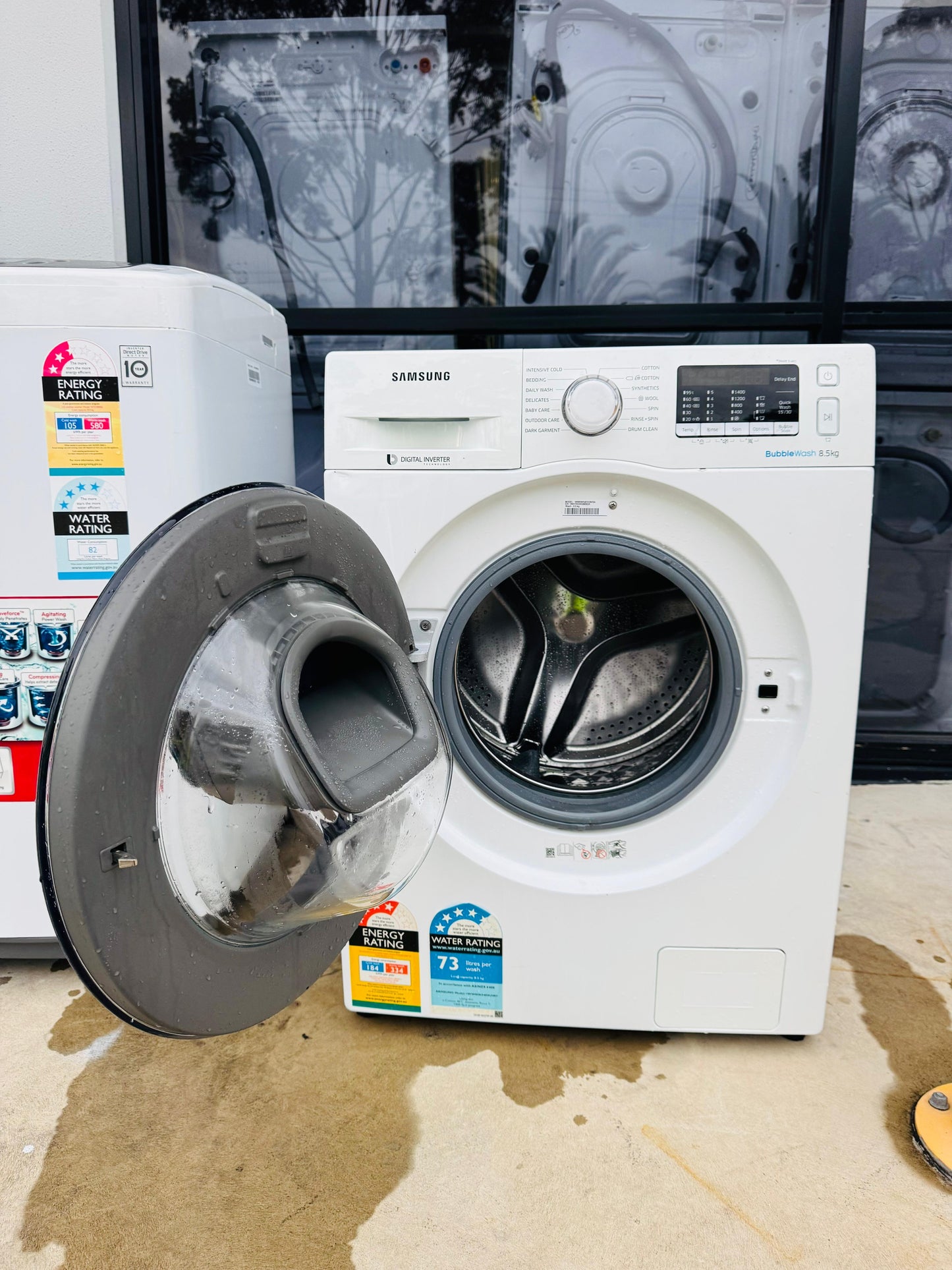 **SAMSUNG 8.5 KGS FRONT LOADER WASHING MACHINE**