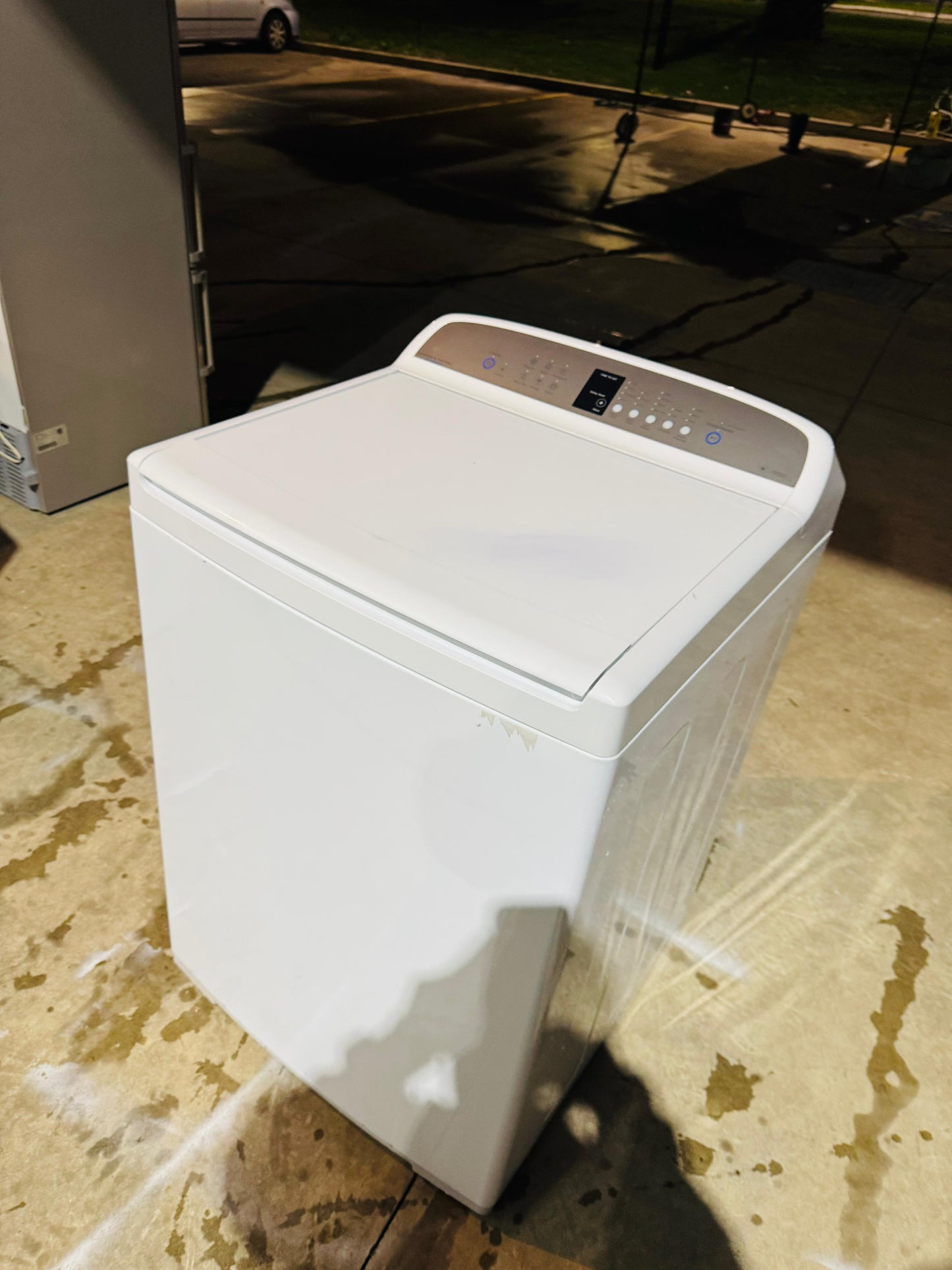 **FISHER AND PAYKEL 10KGS TOP LOADER WASHING MACHINE**