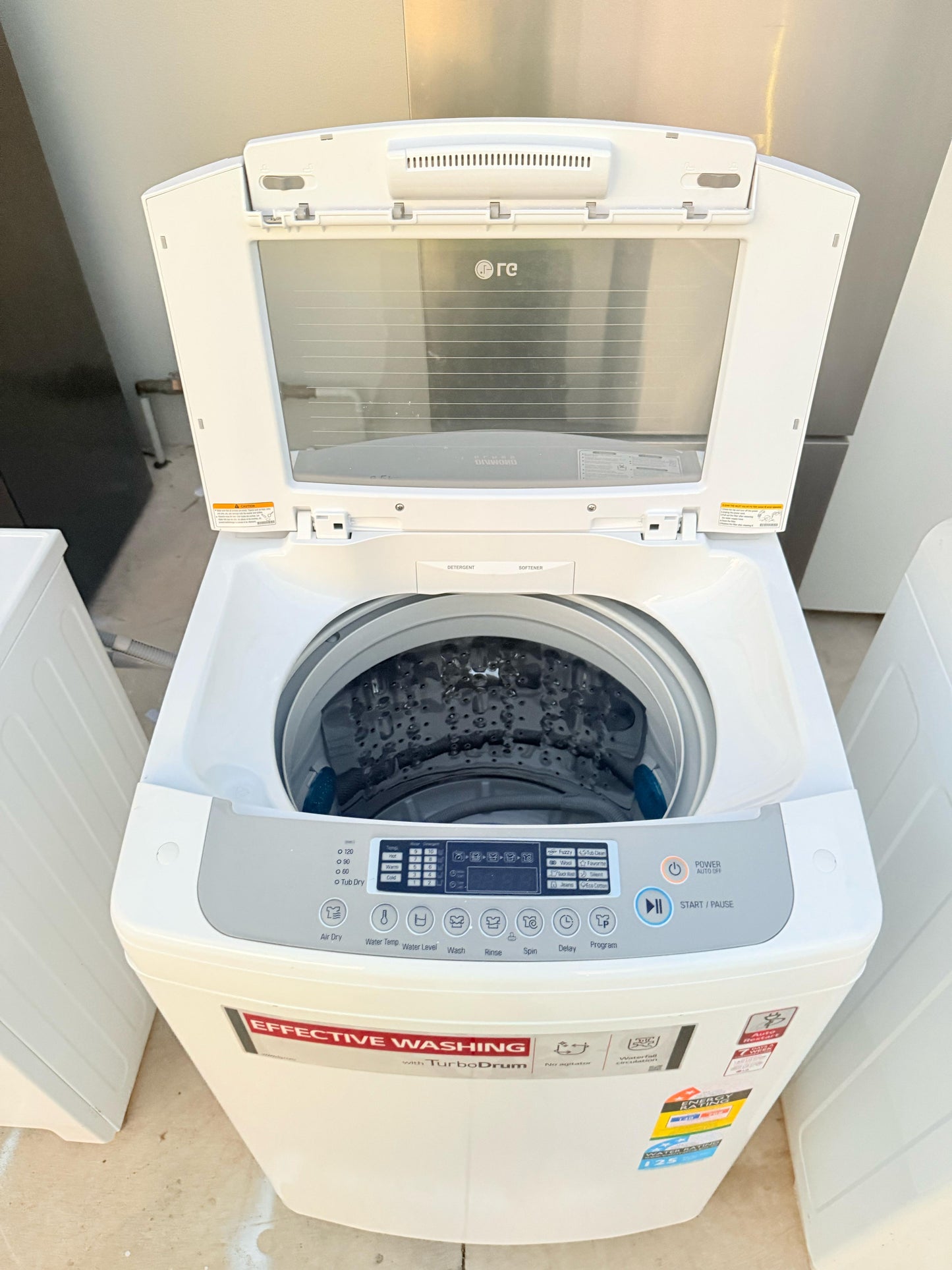 **LG 8.5 KGS TOP LOADER WASHING MACHINE**