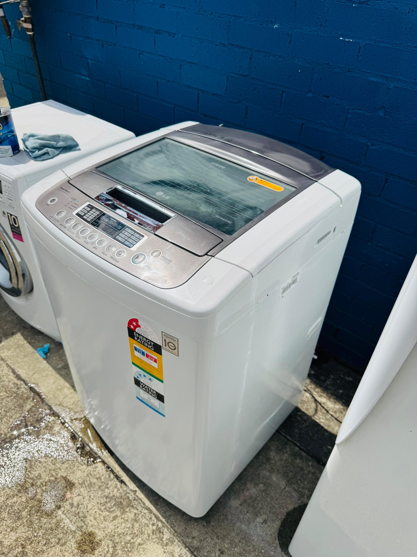 **LG 9.5KGS TOP LOADER WASHING MACHINE**