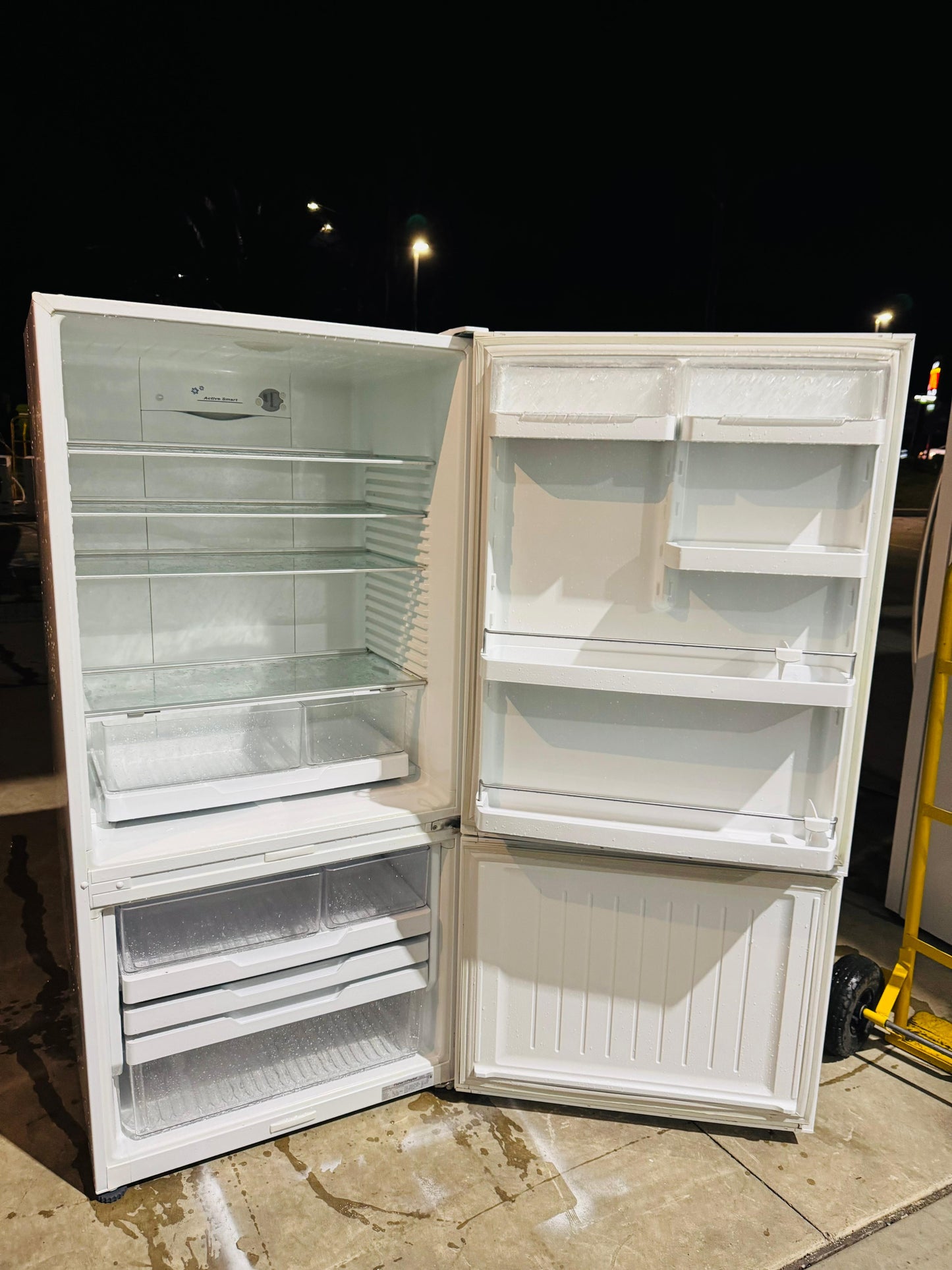 **FISHER & PAYKEL 519 LITRES FRIDGE FREEZER**