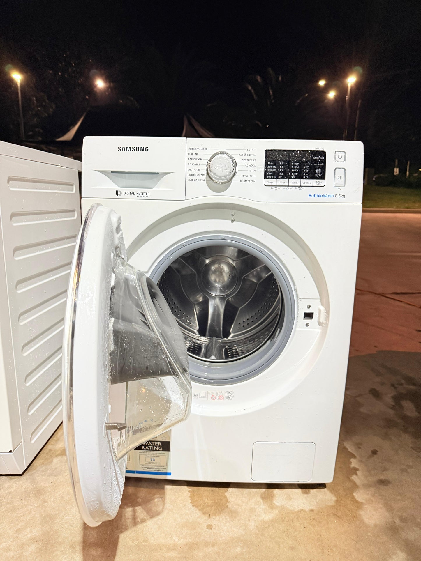 **SAMSUNG 8.5 KGS FRONT LOADER WASHING MACHINE**