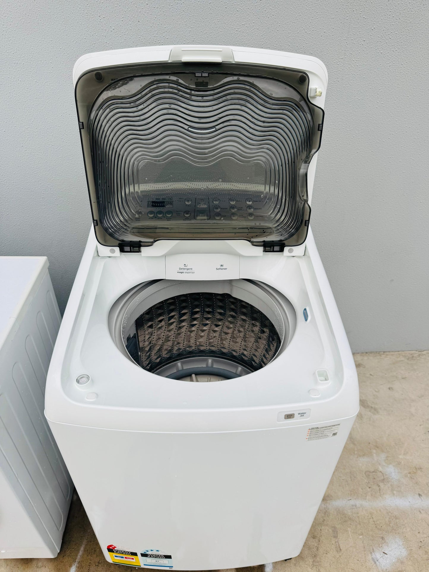 **SAMSUNG 8.5 KGS TOP LOADER WASHING MACHINE**