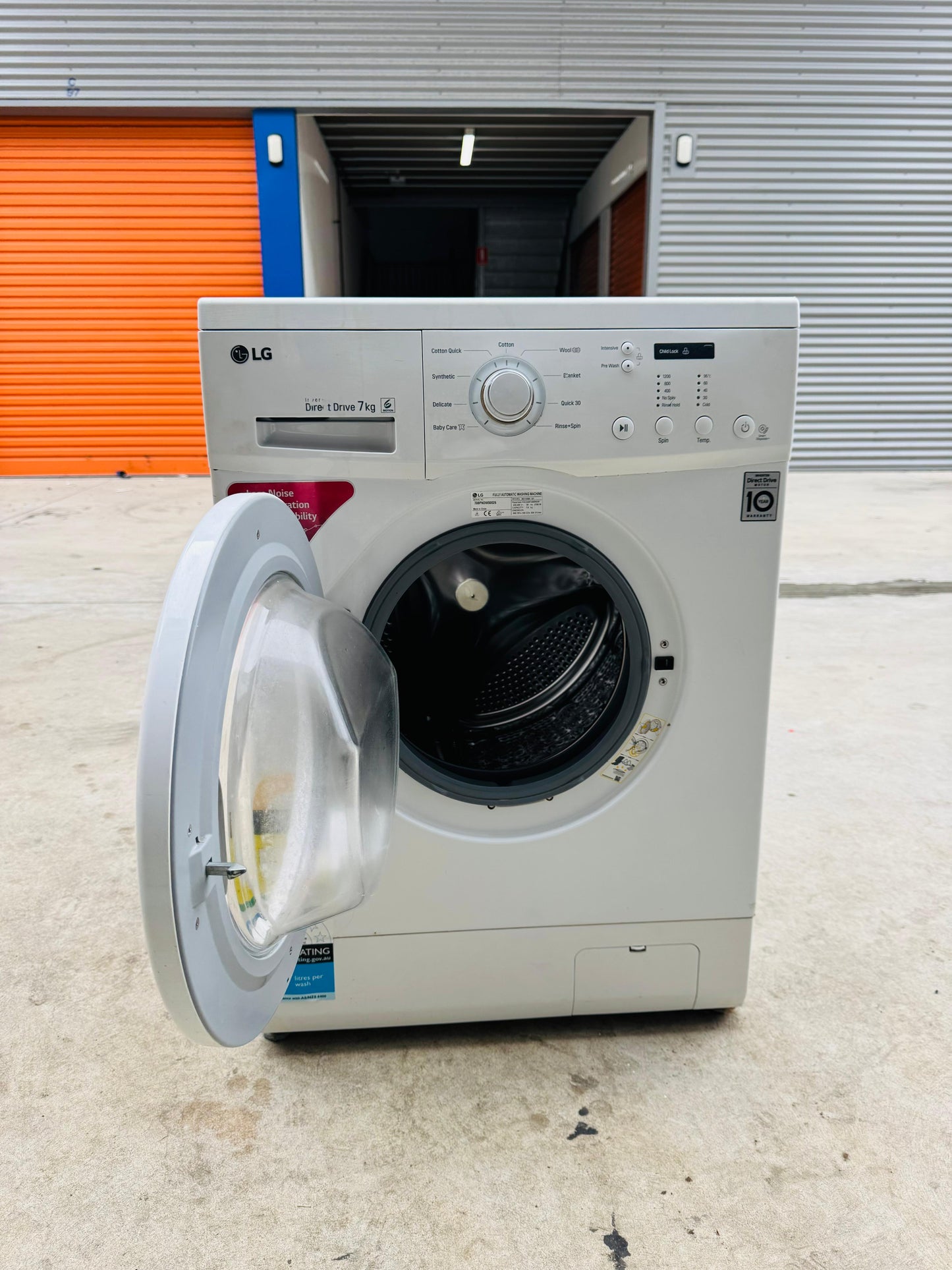 **LG 7KGS FRONT LOADER WASHING MACHINE**