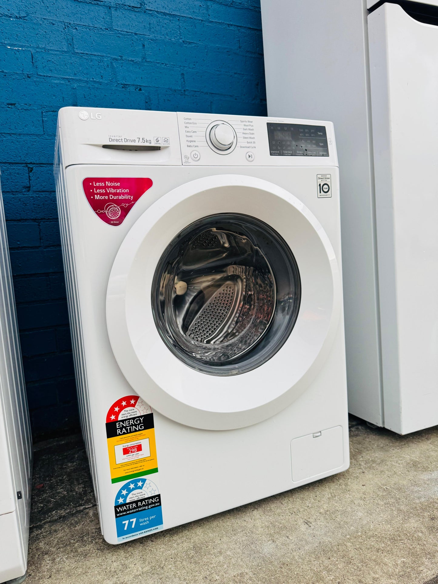 **LG 7.5KGS FRONT LOADER WASHING MACHINE**