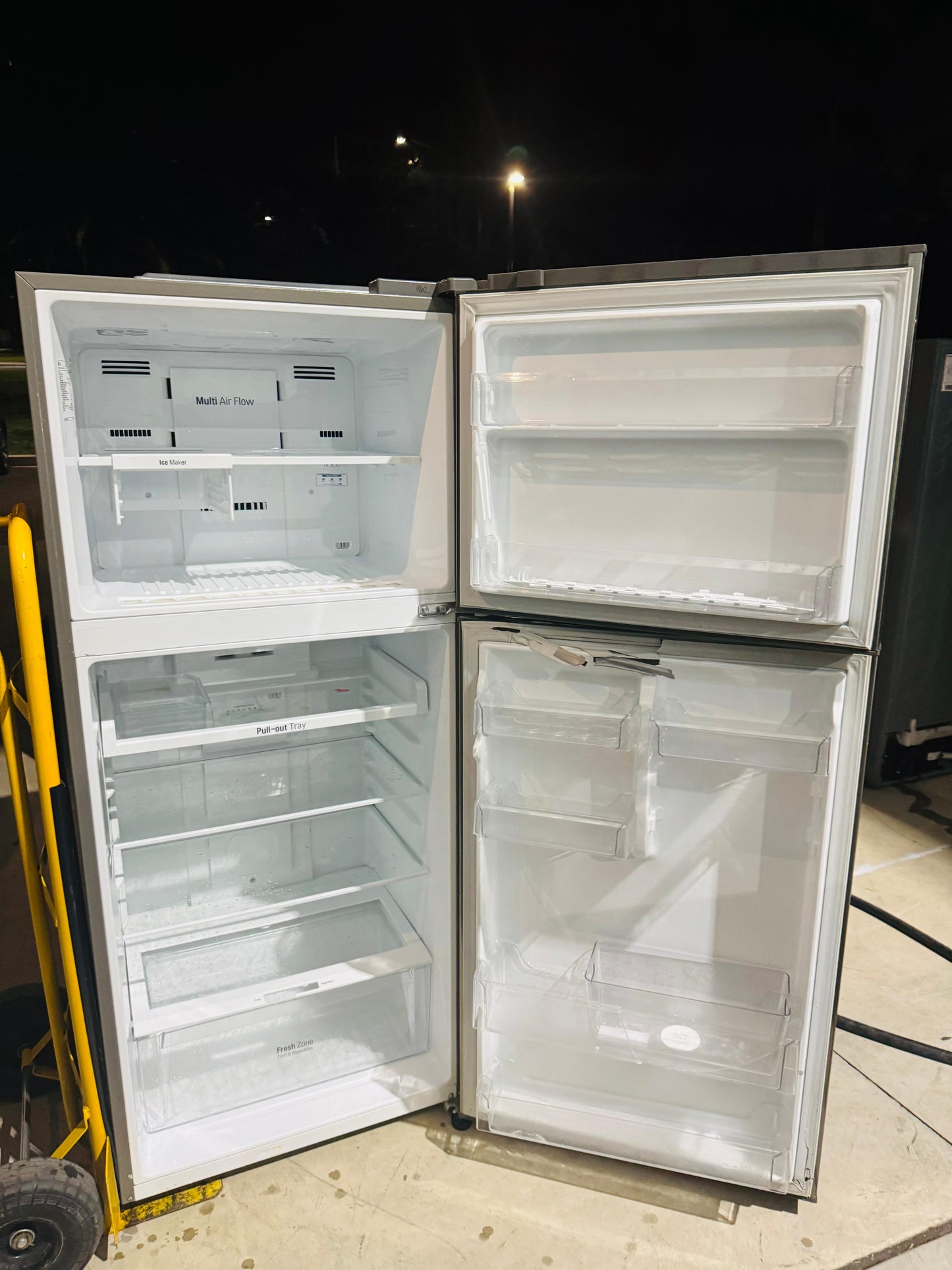 **LG 441 LITRES FRIDGE FREEZER**