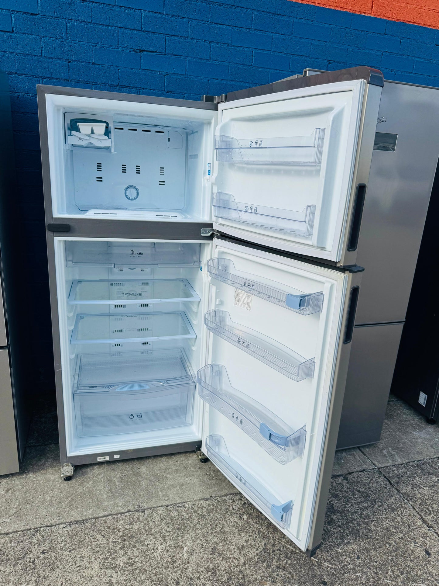 **WHIRLPOOL 410 LITRES FRIDGE FREEZER**