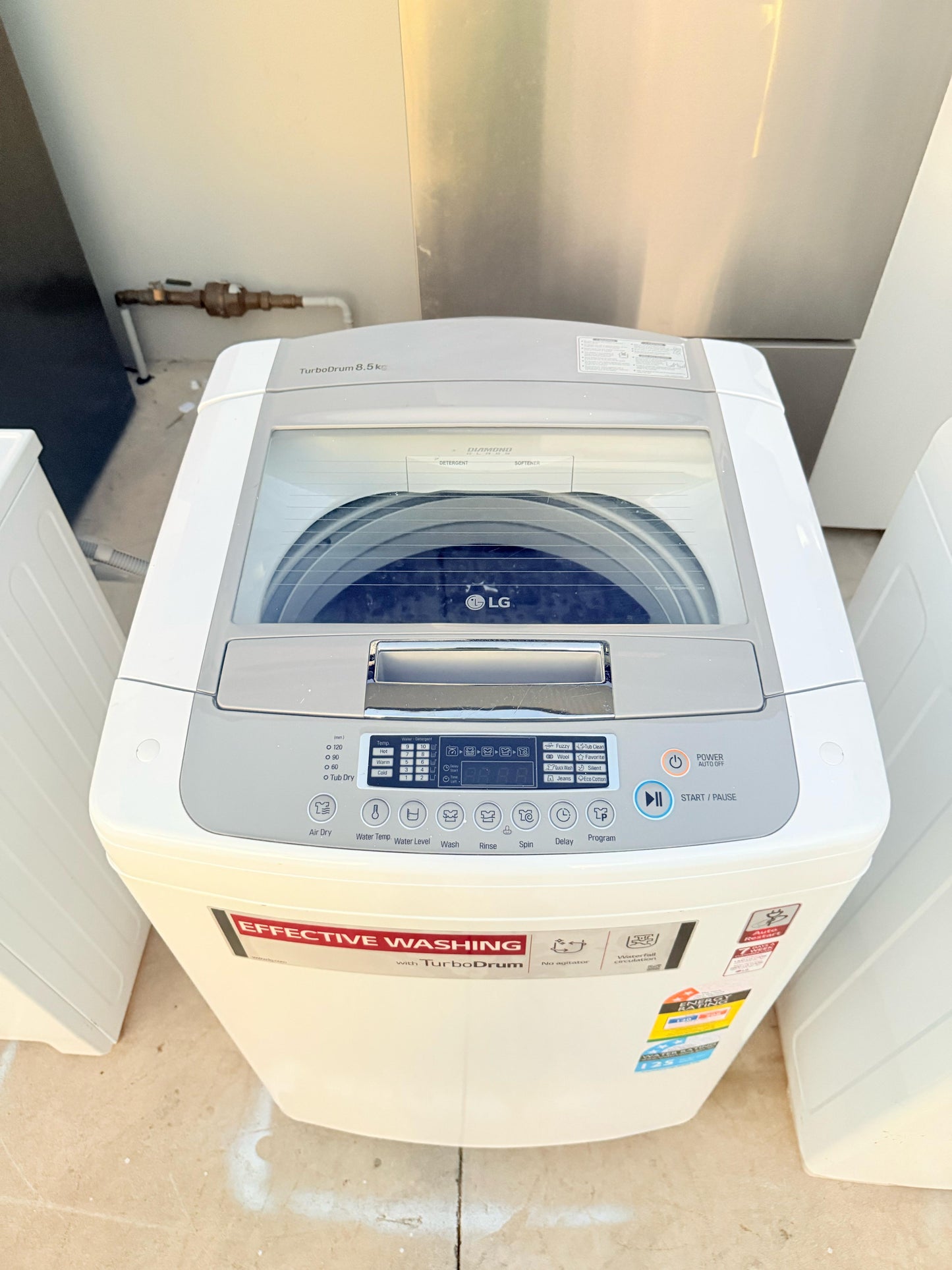 **LG 8.5 KGS TOP LOADER WASHING MACHINE**