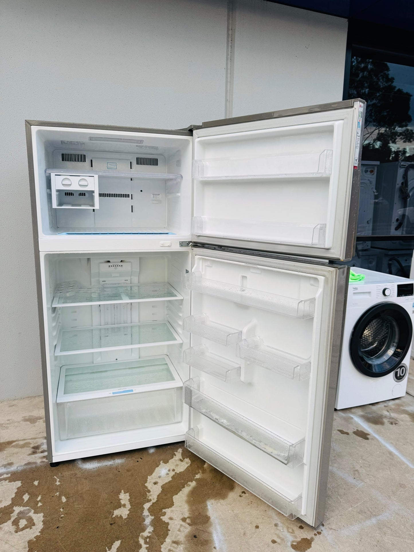**LG 515 LITRES FRIDGE FREEZER**