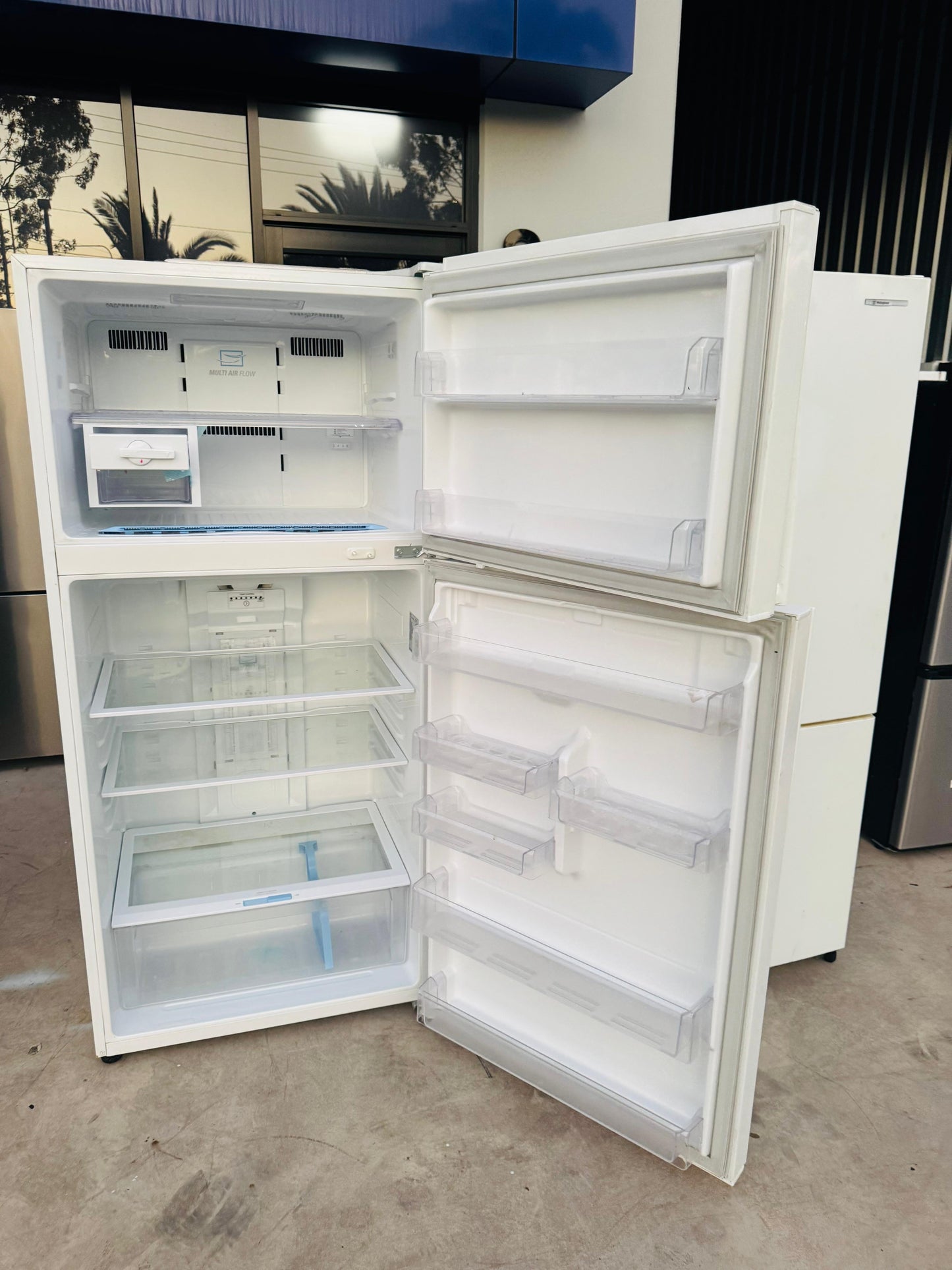 **LG 515 LITRES FRIDGE FREEZER**