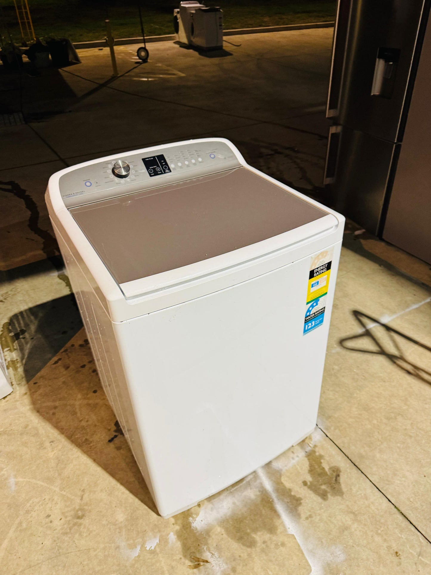 **FISHER & PAYKEL 10KGS TOP LOADER WASHING MACHINE**