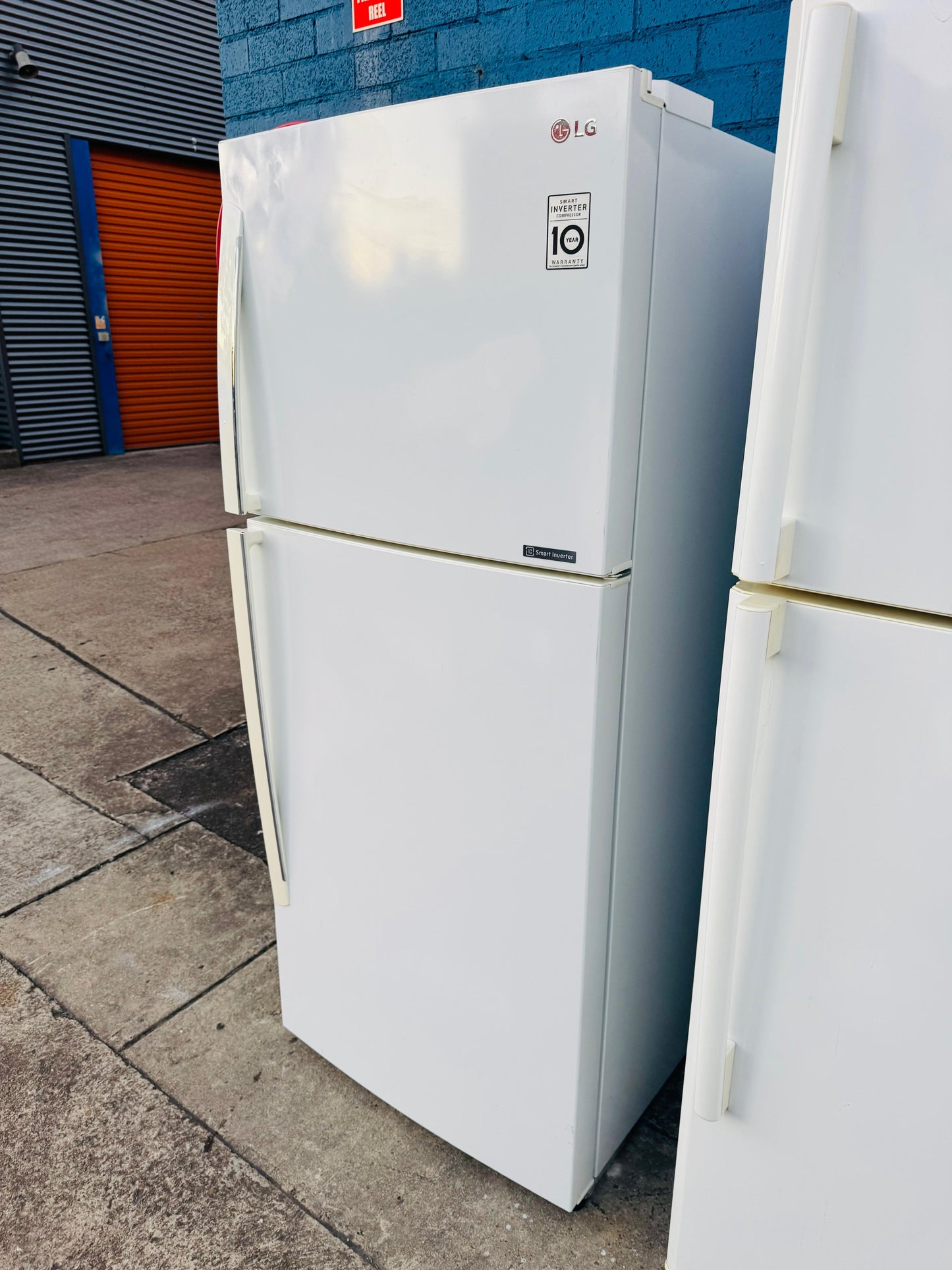 **LG 442 LITRES FRIDGE FREEZER**