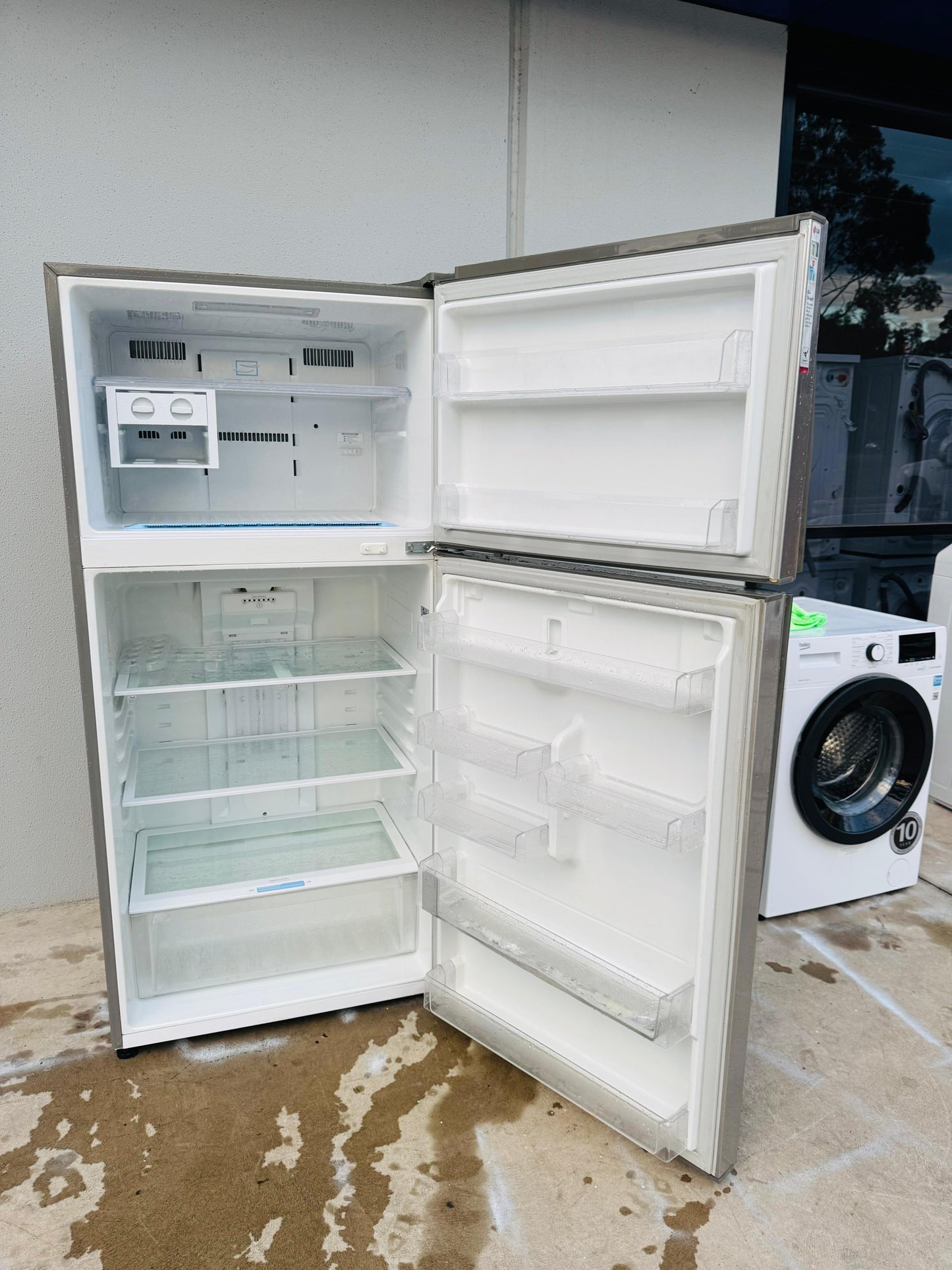**LG 515 LITRES FRIDGE FREEZER**