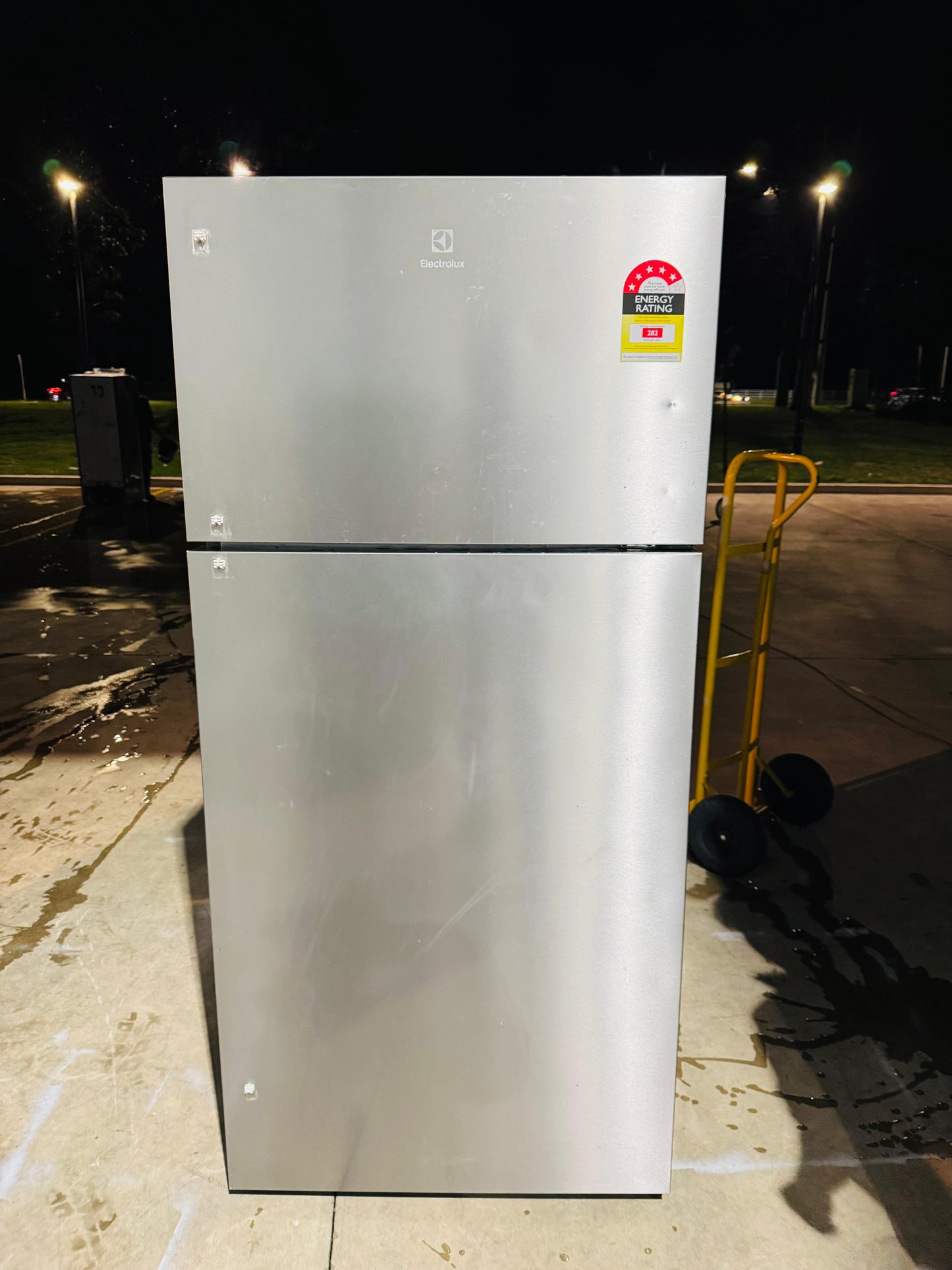 **ELECTROLUX 536 LITRES FRIDGE FREEZER**