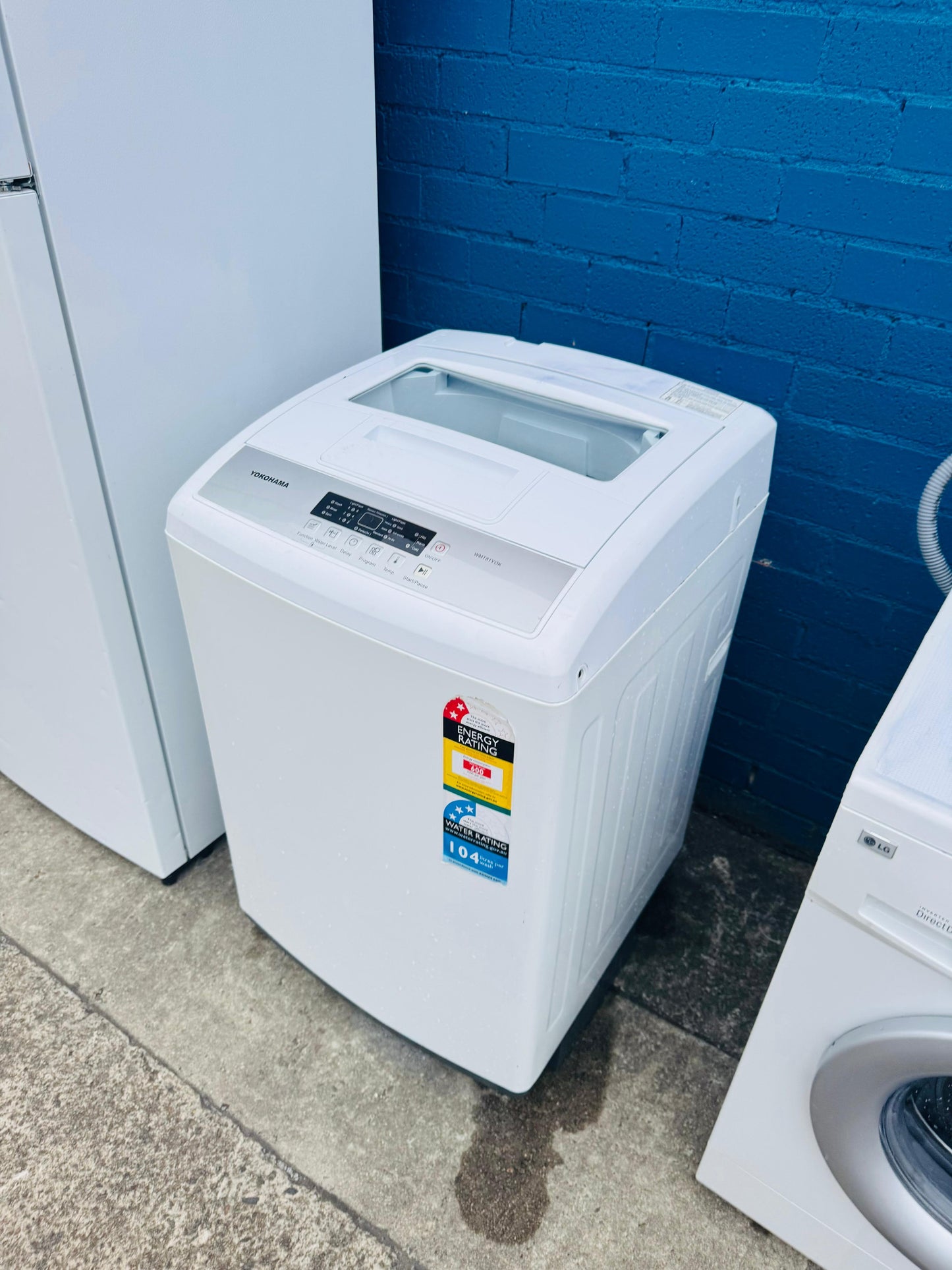 **YOKHOMA 8KGS TOPLOADER WASHING MACHINE**