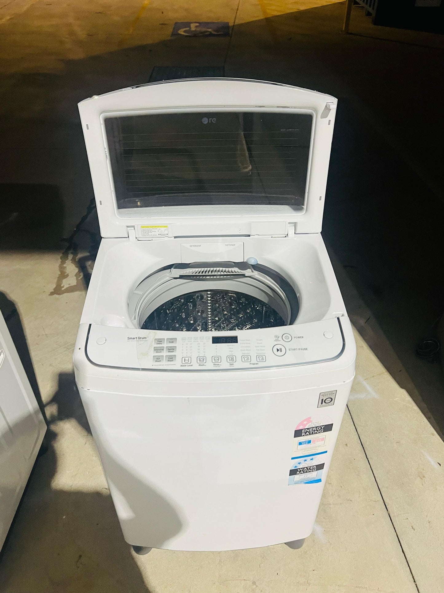 **LG 7.5 KGS TOP LOADER WASHING MACHINE**