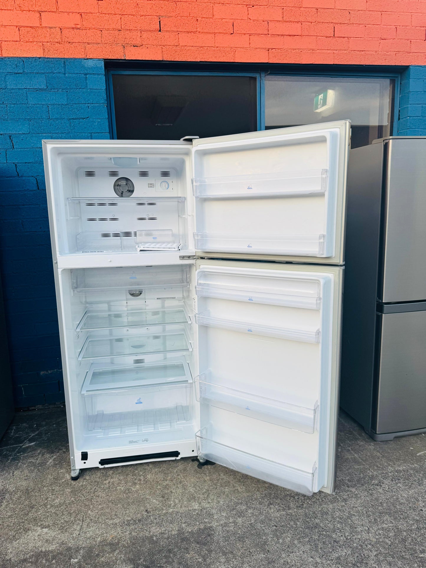 **HAIER 475 LITRES FRIDGE FREEZER**