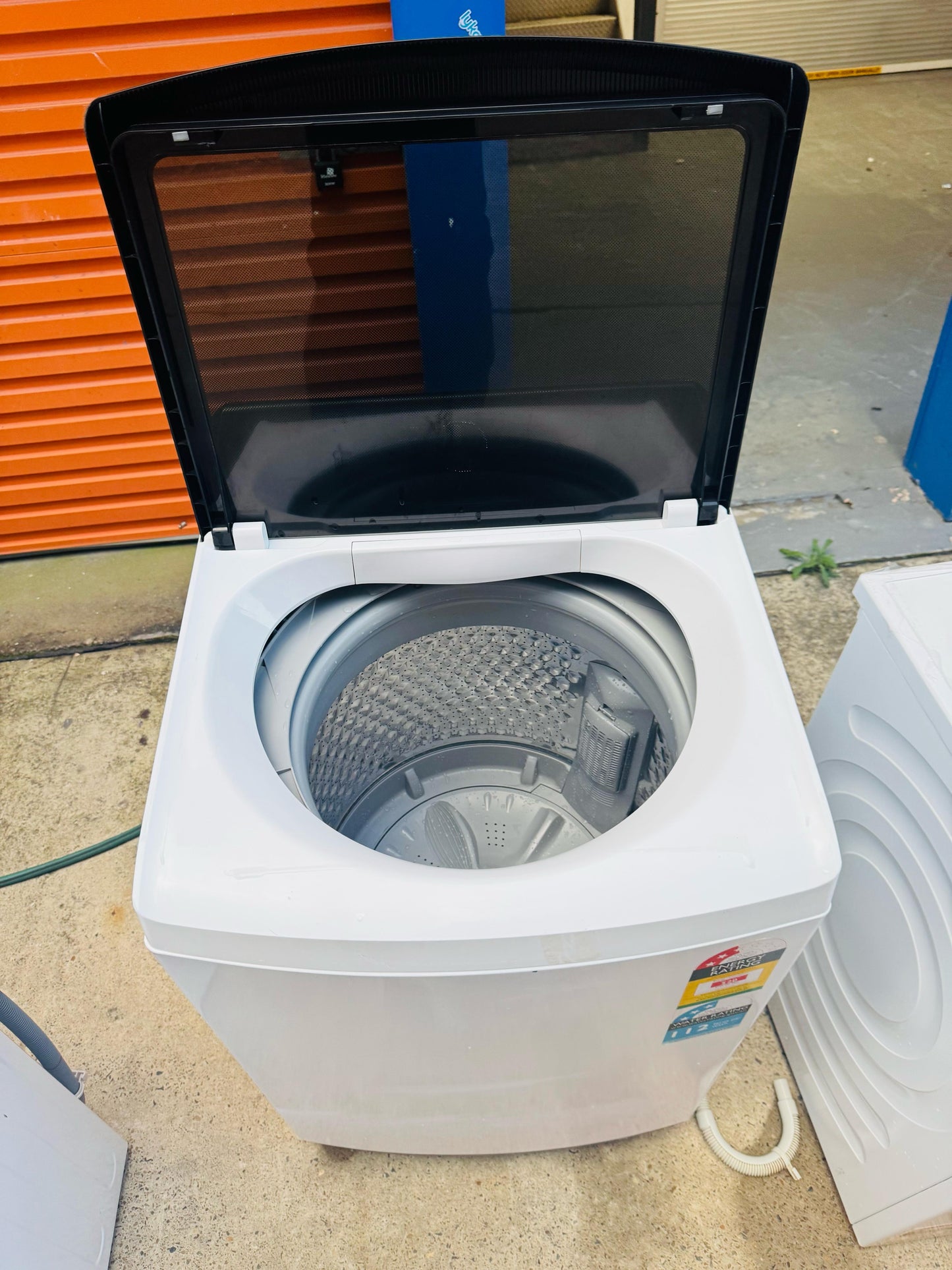 **SOLT 9KGS TOP LOADER WASHING MACHINE**