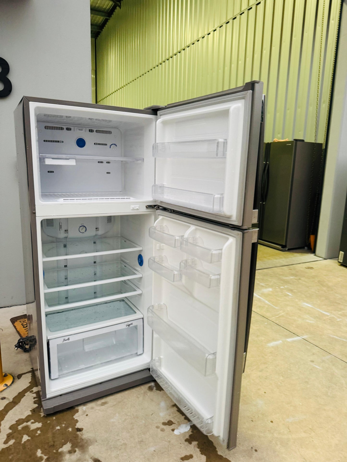 **SAMSUNG 434 LITRES FRIDGE FREEZER**