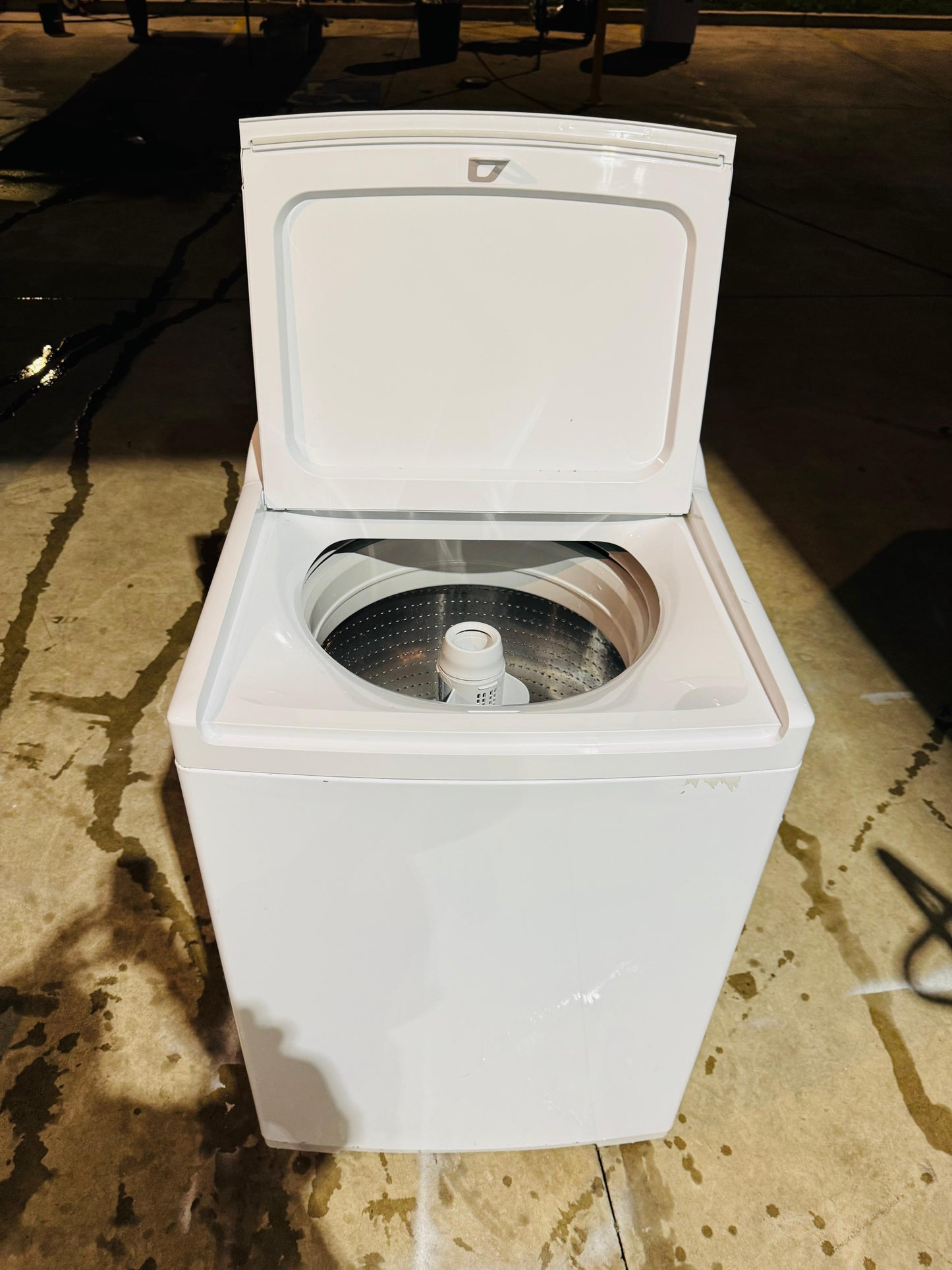 **FISHER AND PAYKEL 10KGS TOP LOADER WASHING MACHINE**
