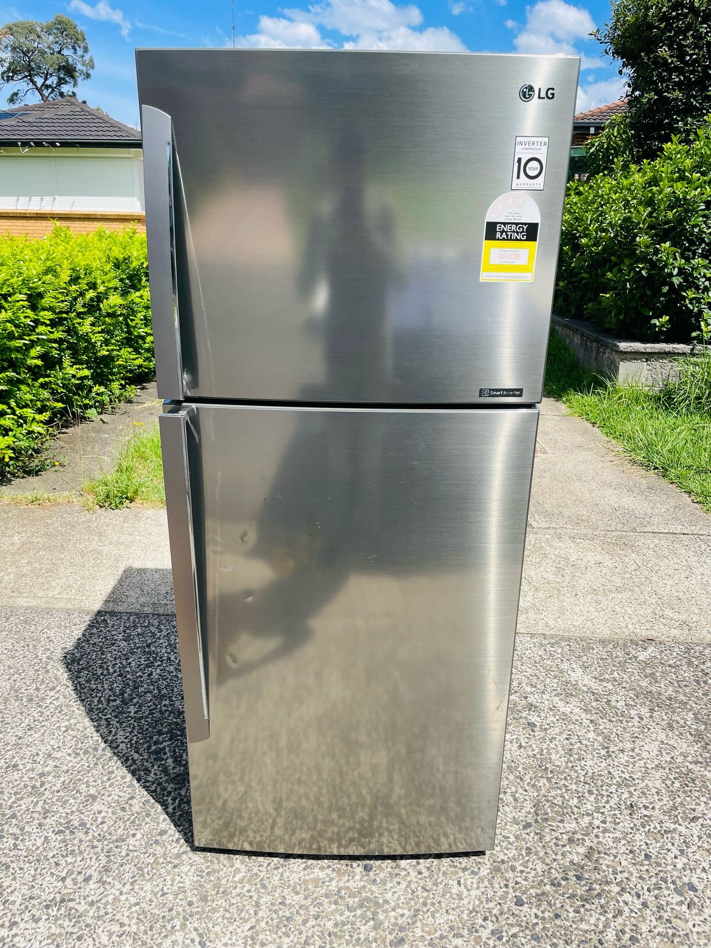 **LG 442 LITRES FRIDGE FREEZER**