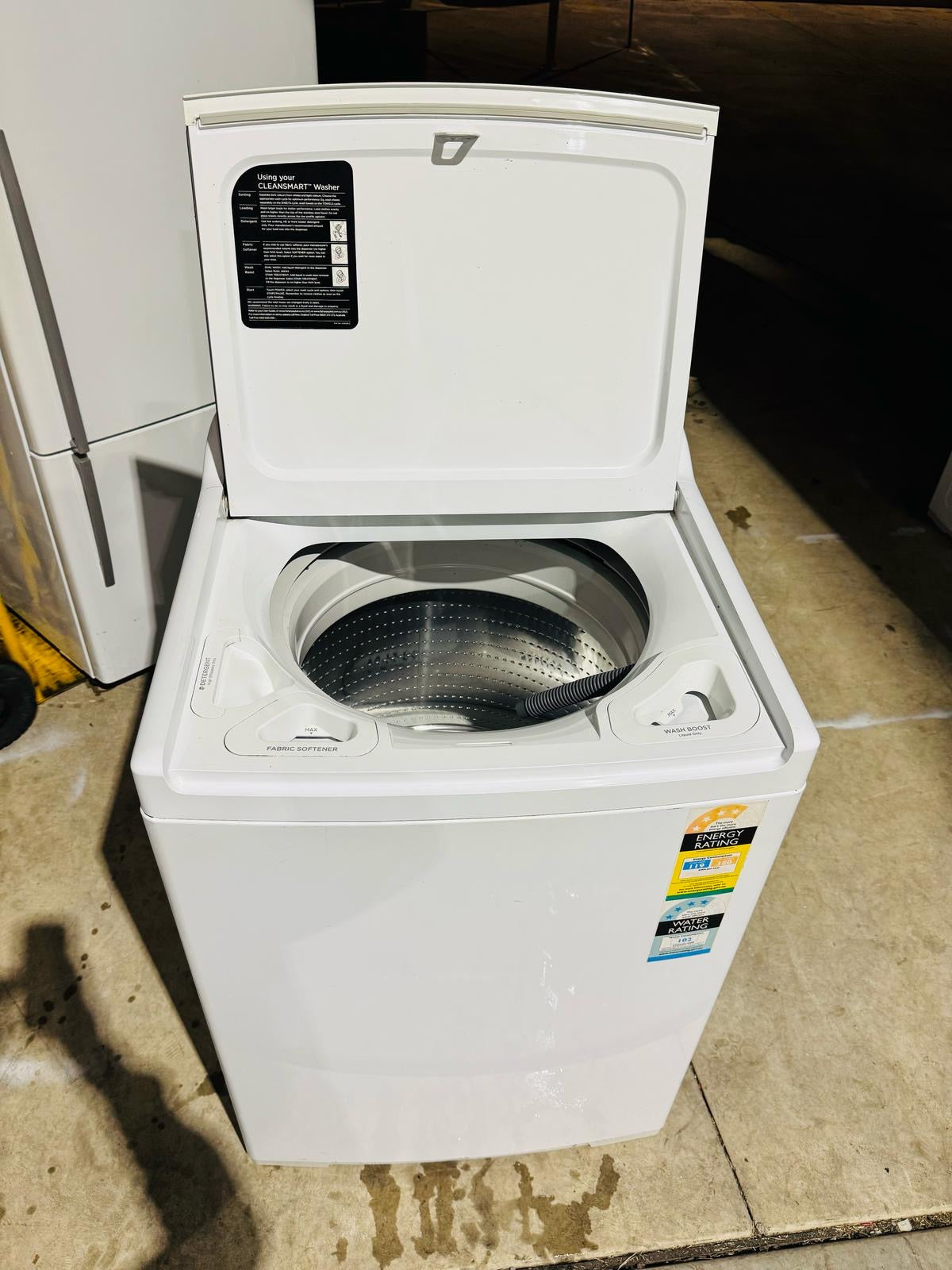 **FISHER AND PAYKEL 10 KGS TOP LOADER WASHING MACHINE**