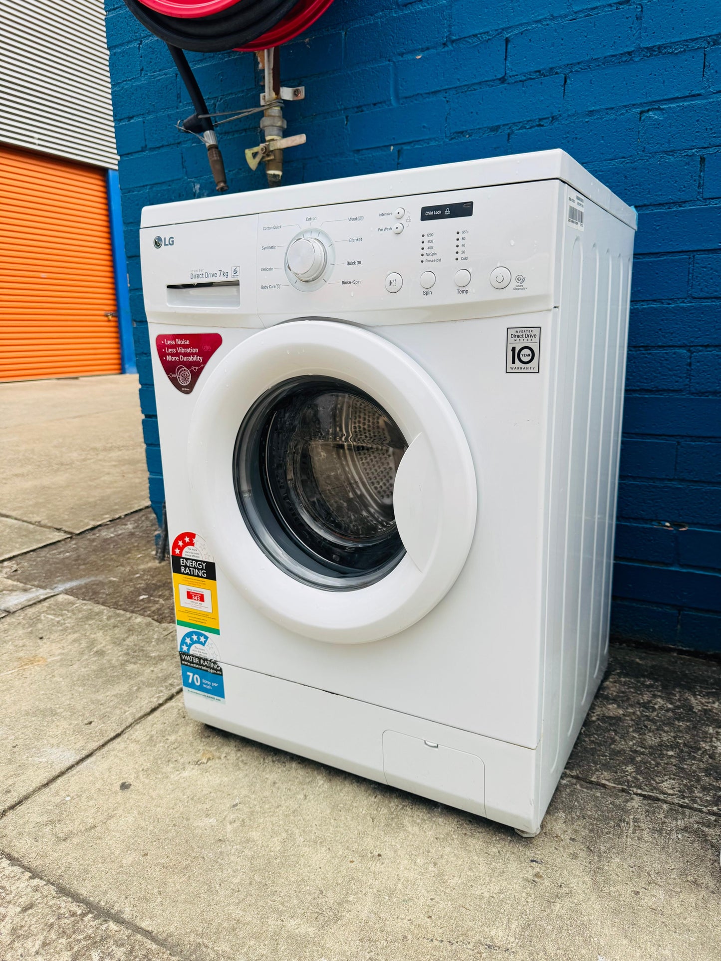 **LG 7KGS FRONT LOADER WASHING MACHINE**