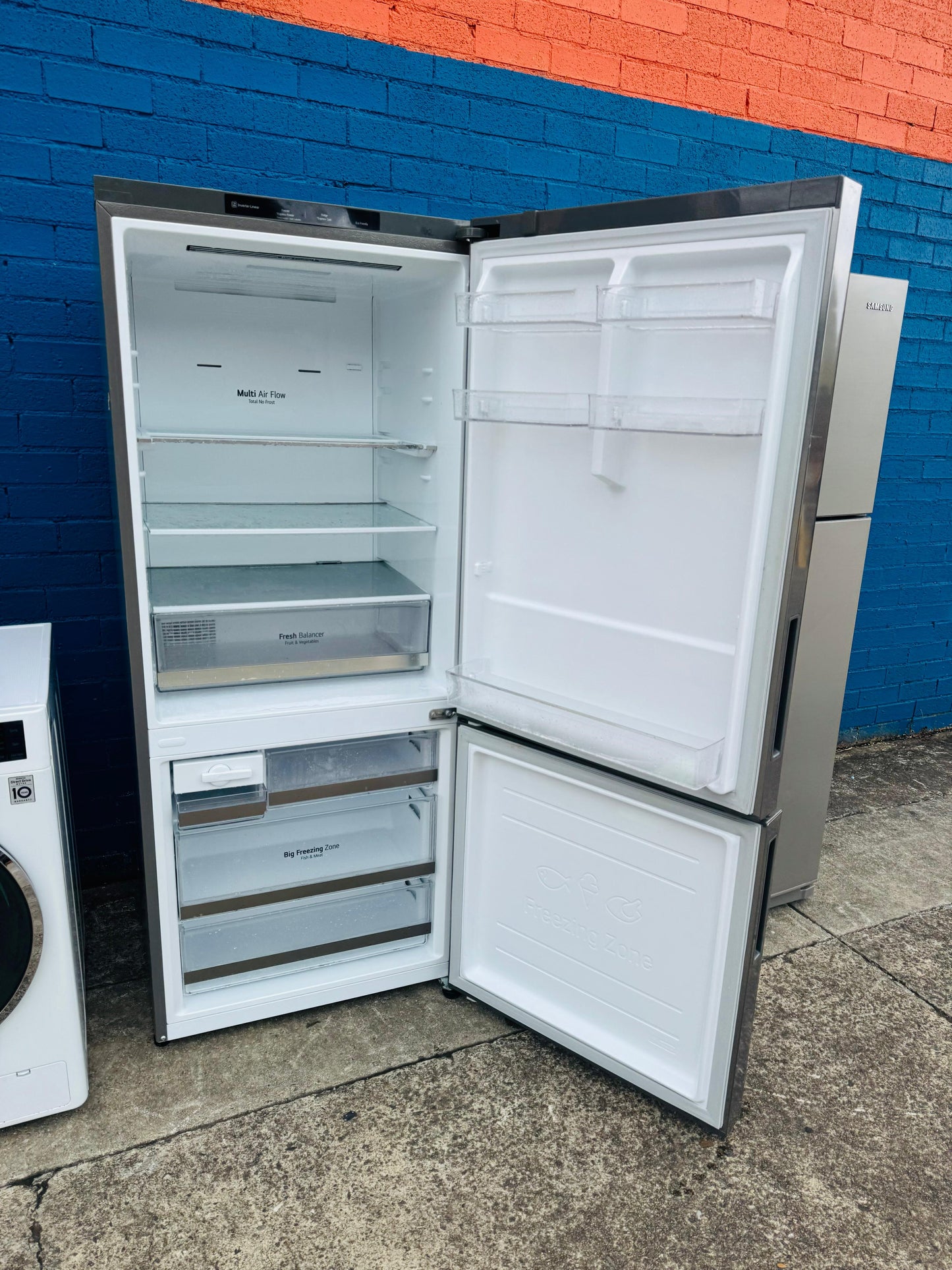 **LG 454 LITRES FRIDGE FREEZER**