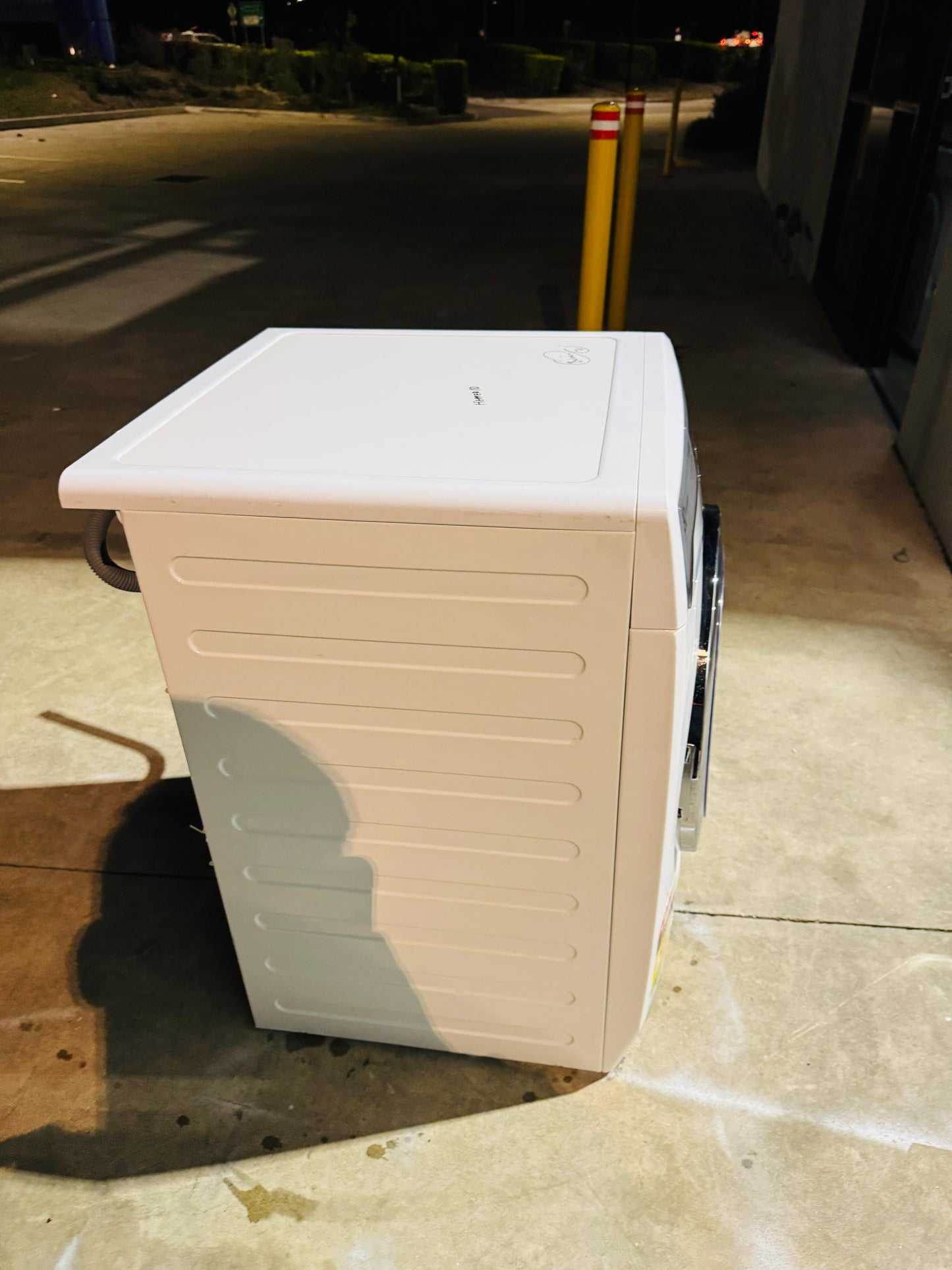 **ELECTROLUX 9 KGS FRONT LOADER WASHING MACHINE**