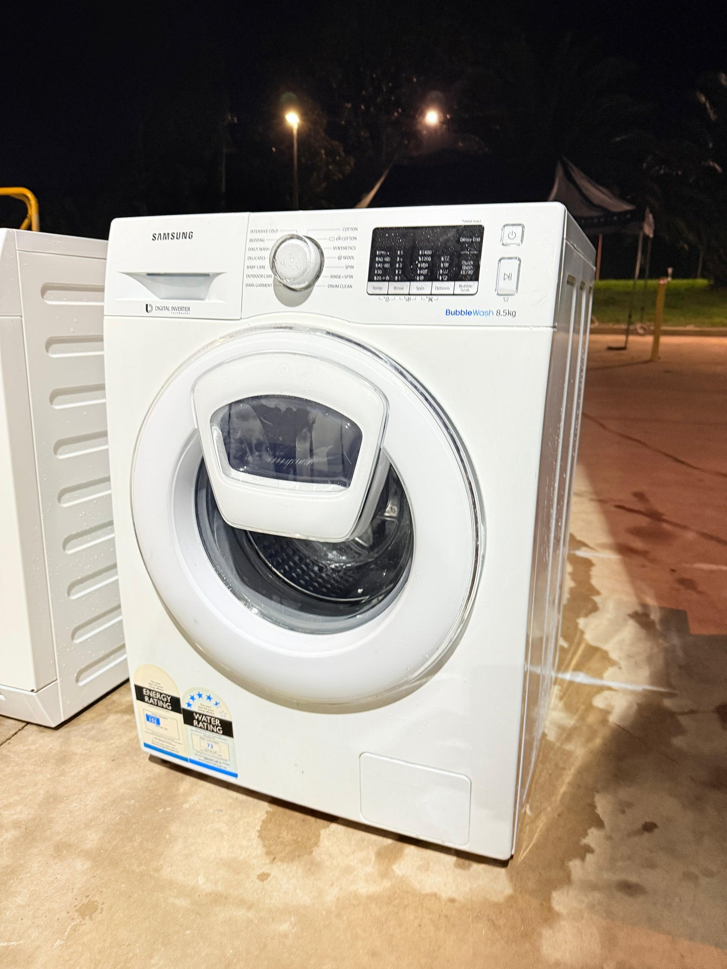 **SAMSUNG 8.5 KGS FRONT LOADER WASHING MACHINE**