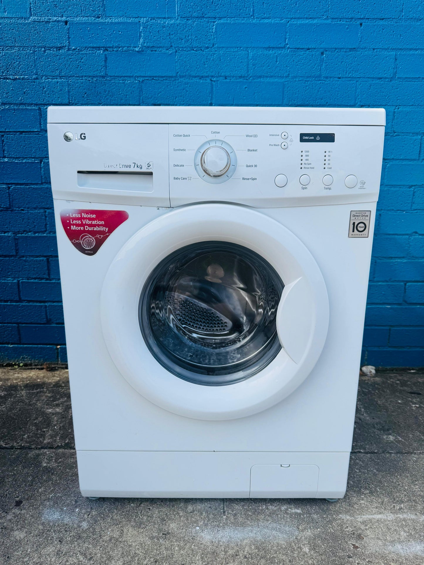 **LG 7KGS FRONT LOADER WASHING MACHINE**