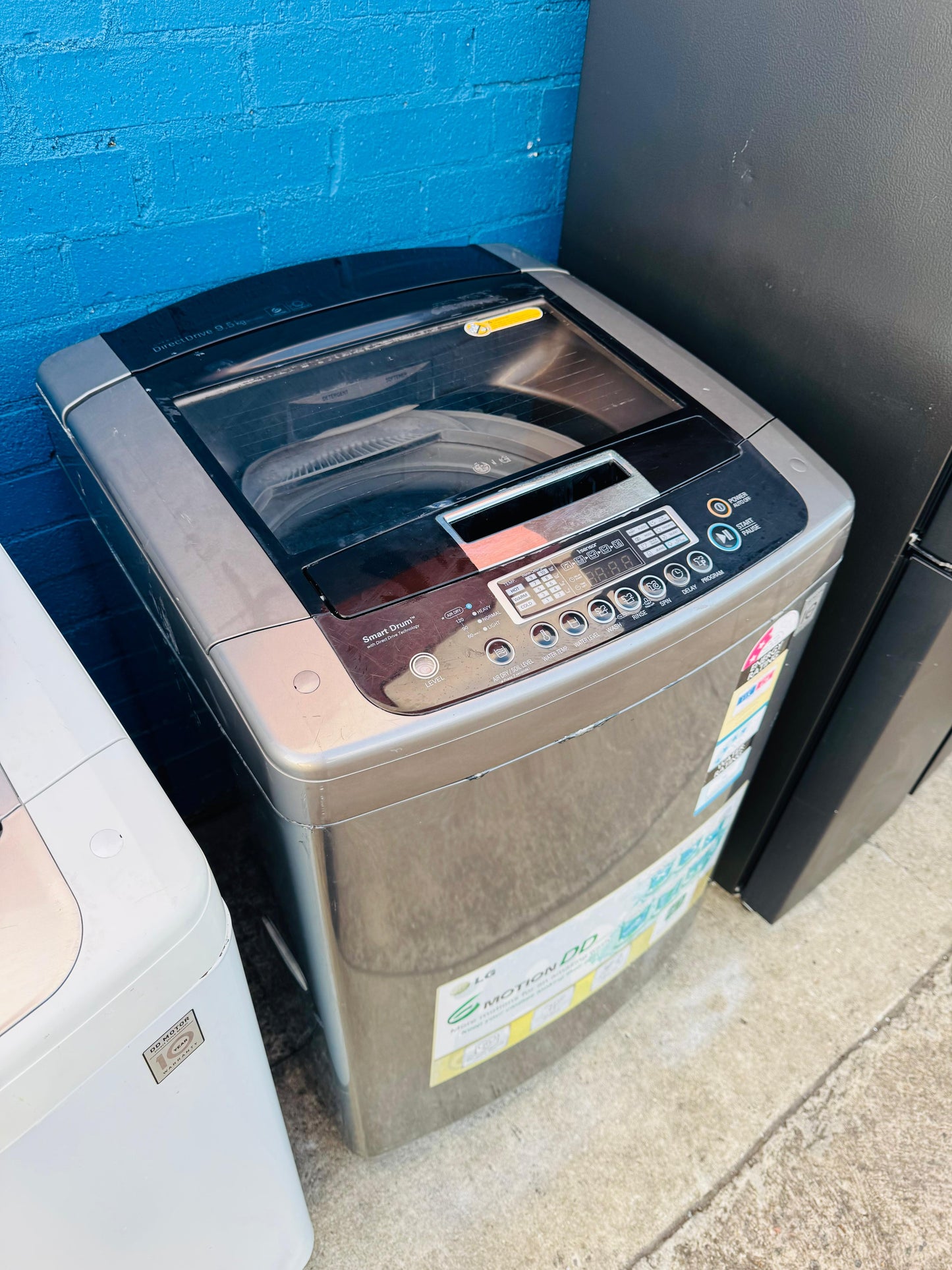 **LG 9.5KGS TOP LOADER WASHING MACHINE**