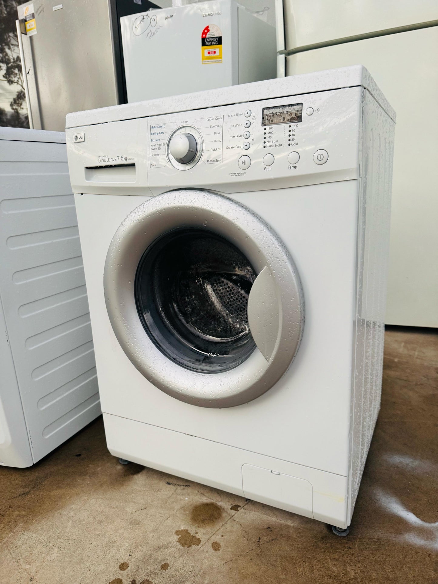 **LG 7.5KGS FRONT LOADER WASHING MACHINE**