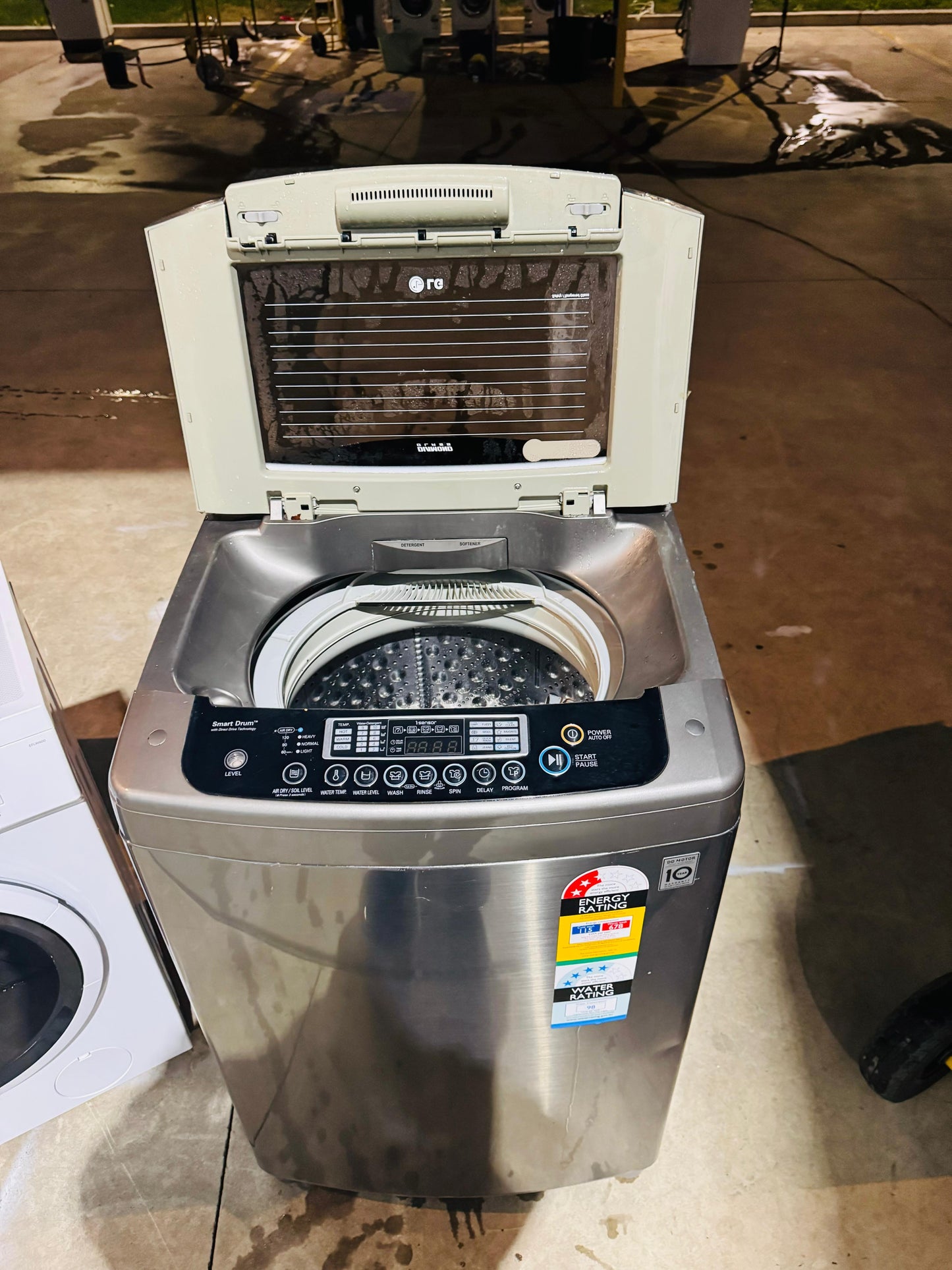 **LG 9.5 KGS TOP LOADER WASHING MACHINE**