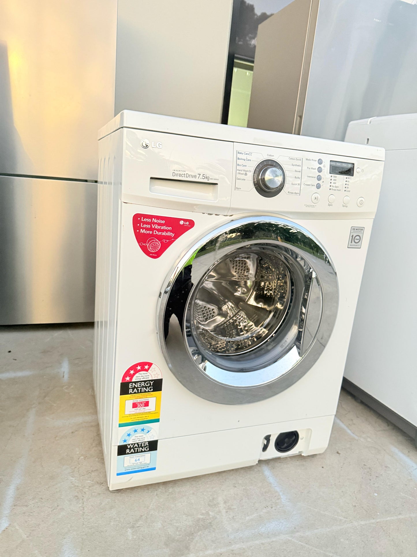 **LG 7.5KGS FRONT LOADER WASHING MACHINE**