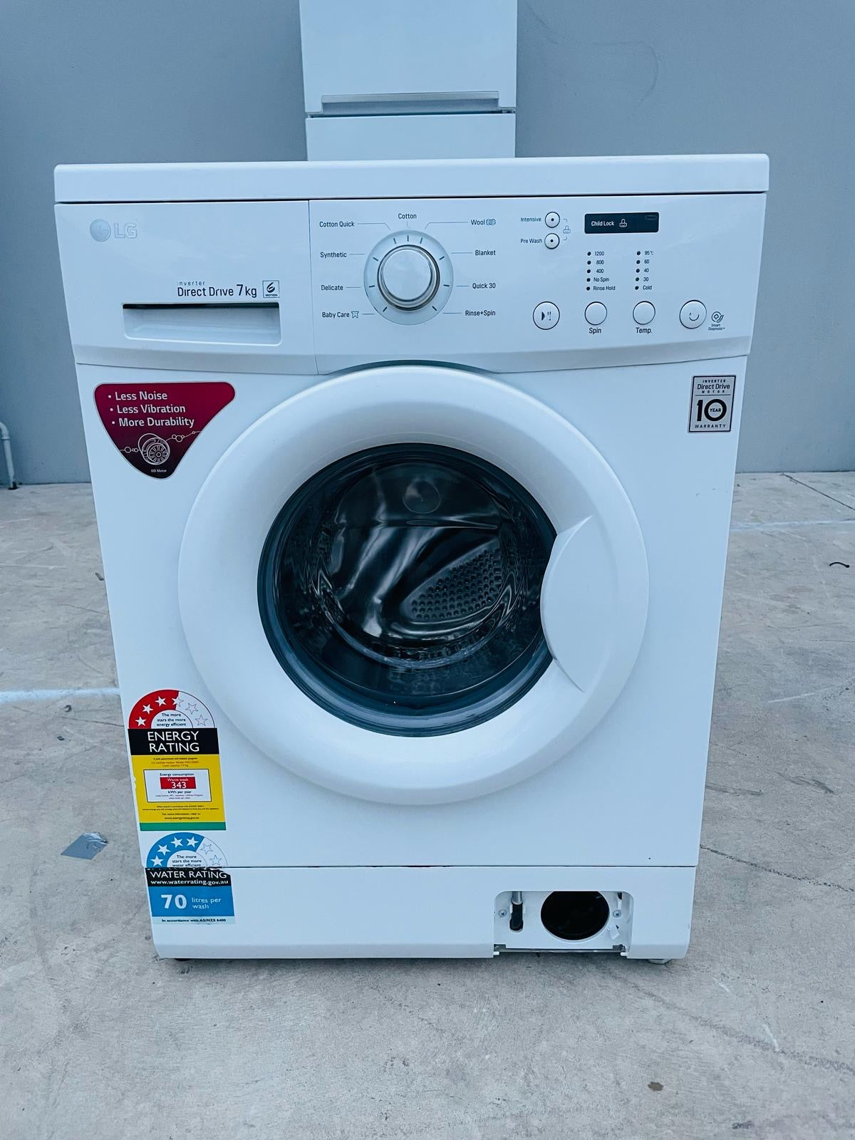 **LG 7 KGS FRONT LOADER WASHING MACHINE**