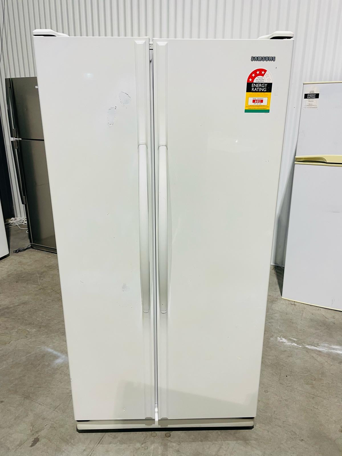 **SAMSUNG 535 LITRES SIDE BY SIDE DOOR FRIDGE FREEZER**