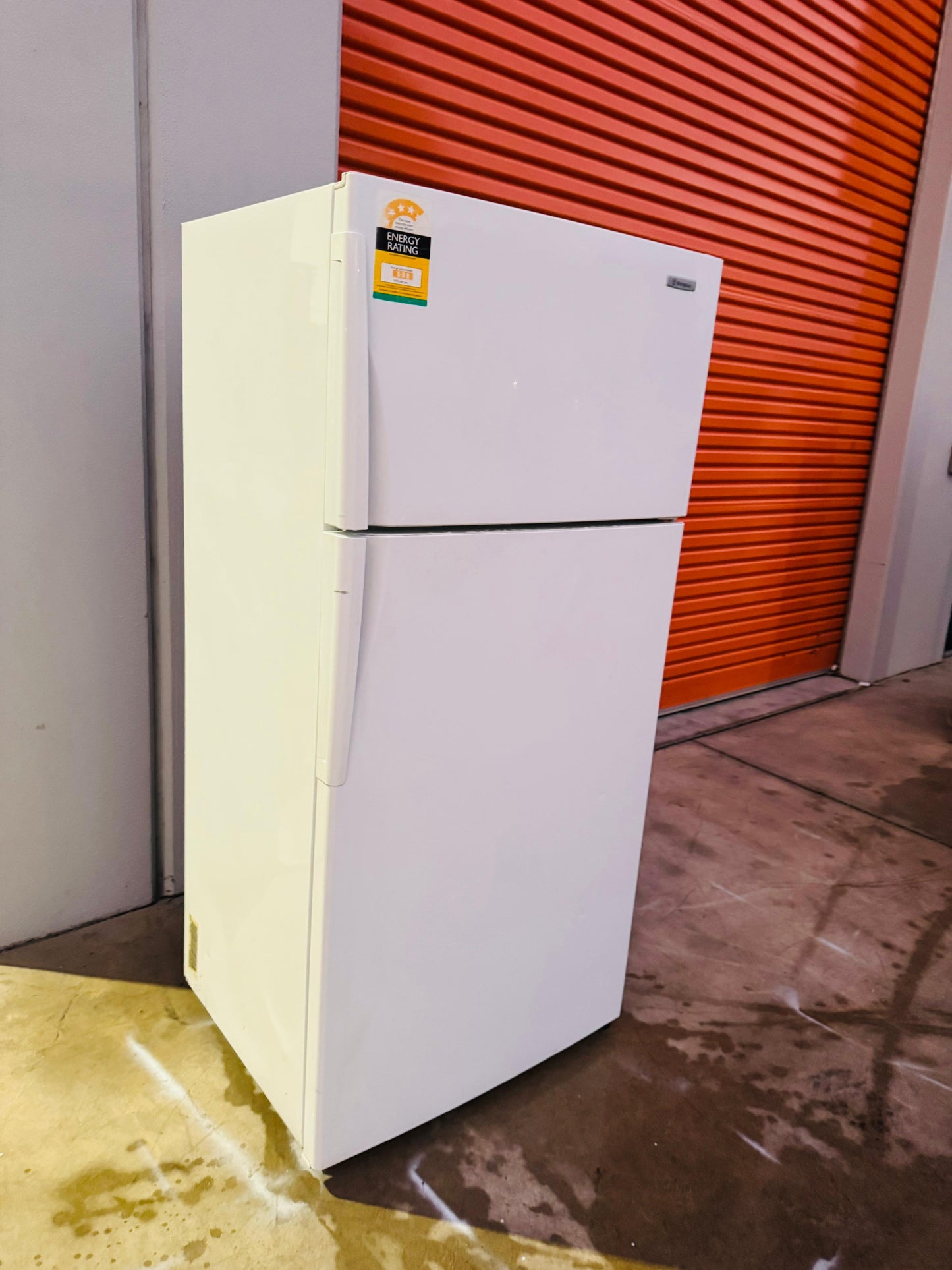 **WESTINGHOUSE 520 LITRES FRIDGE FREEZER**