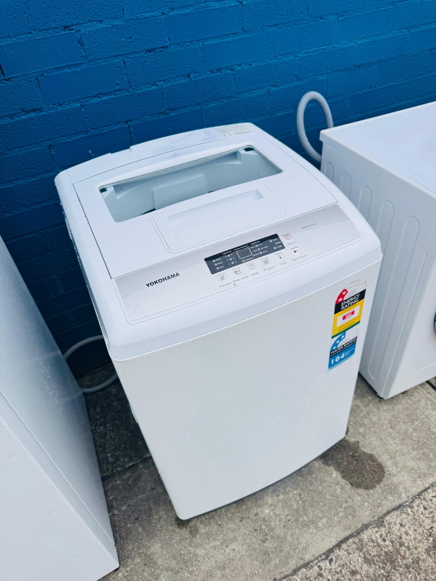 **YOKHOMA 8KGS TOPLOADER WASHING MACHINE**