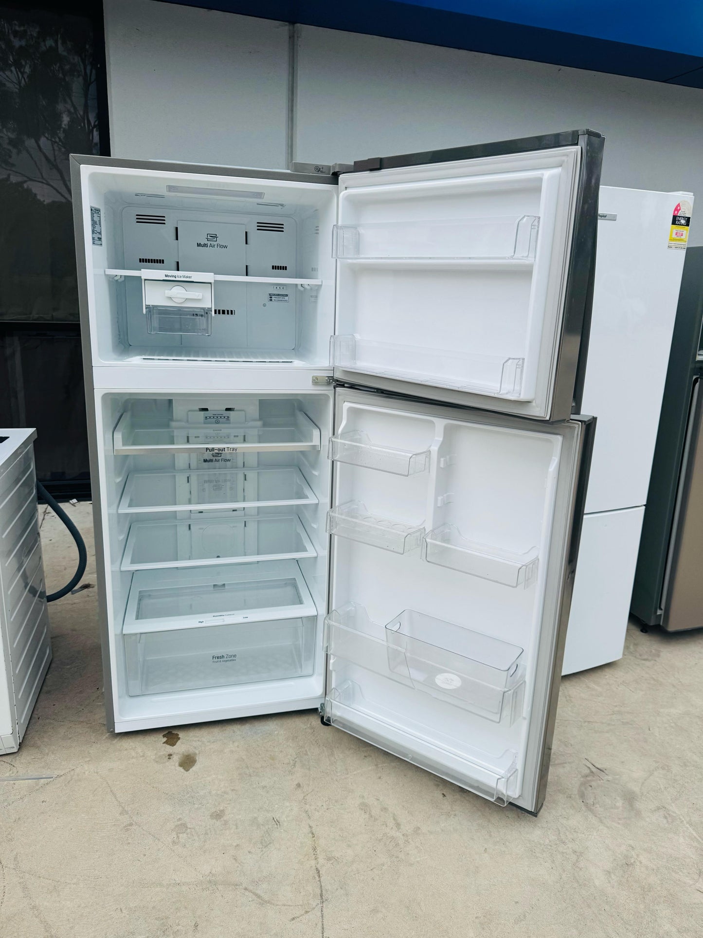 **LG 442 LITRES FRIDGE FREEZER**