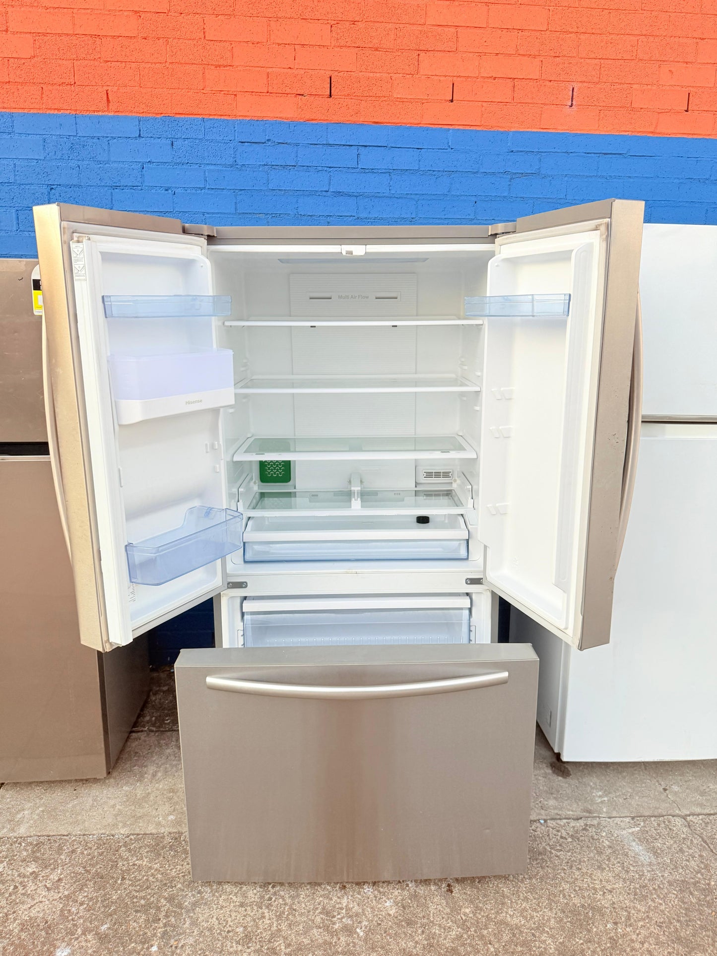 **HISENSE 630 LITRES FRENCH DOOR FRIDGE FREEZER**