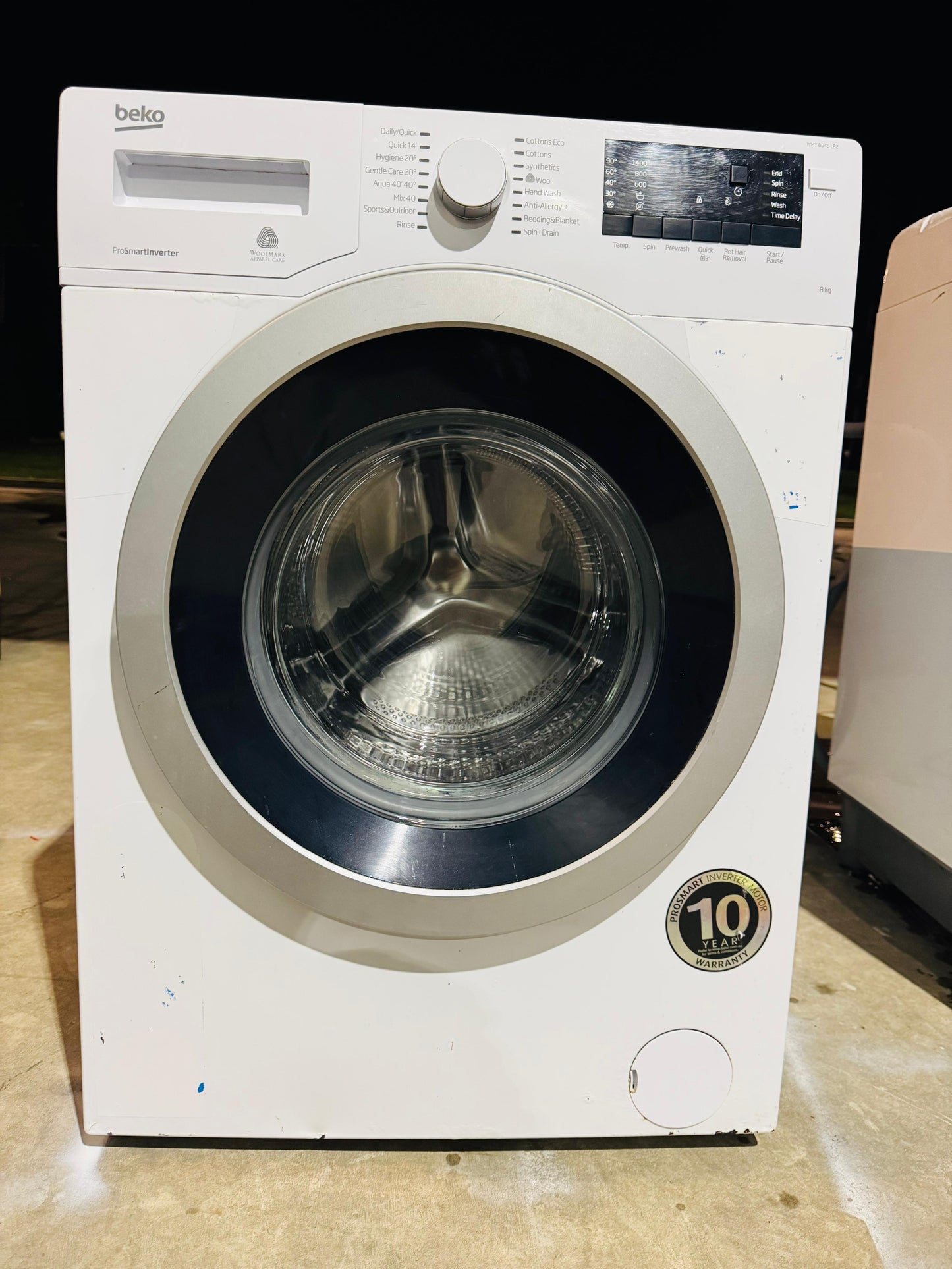 **BEKO 8KGS FRONT LOADER WASHING MACHINE**