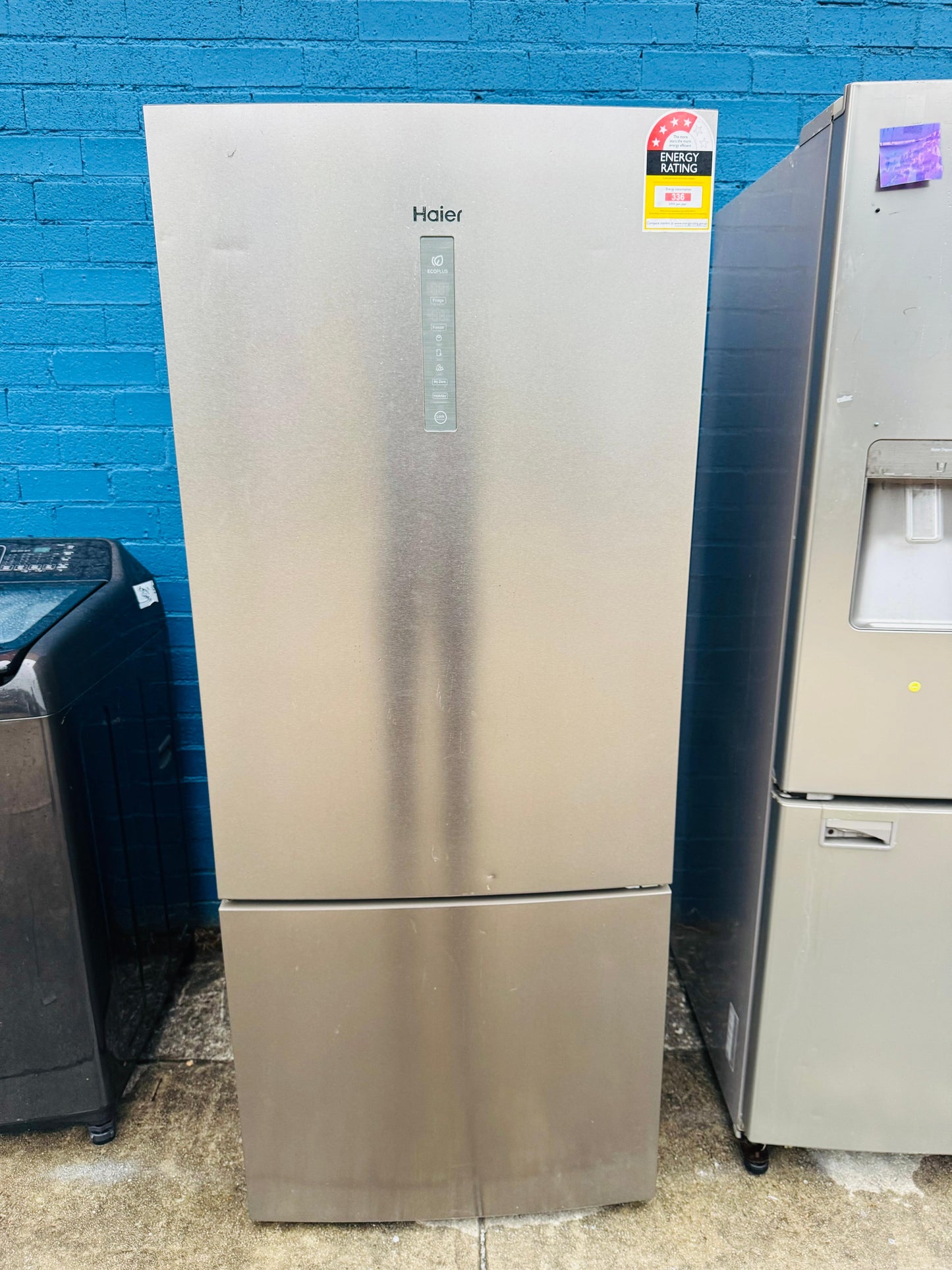 **HAIER 450 LITRES FRIDGE FREEZER**